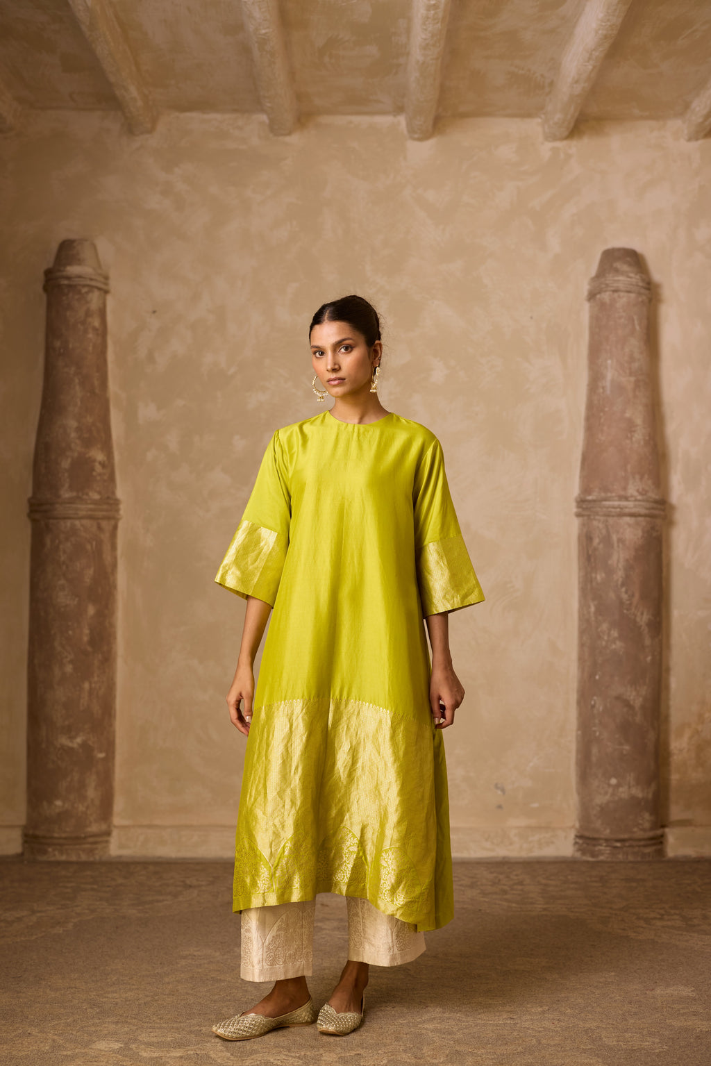 ADA SILK KURTA SET LIME GREEN