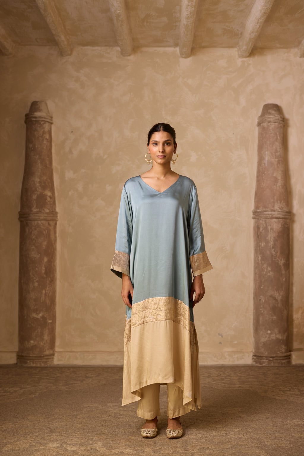 HEENA KAFTAN SET POWDER BLUE
