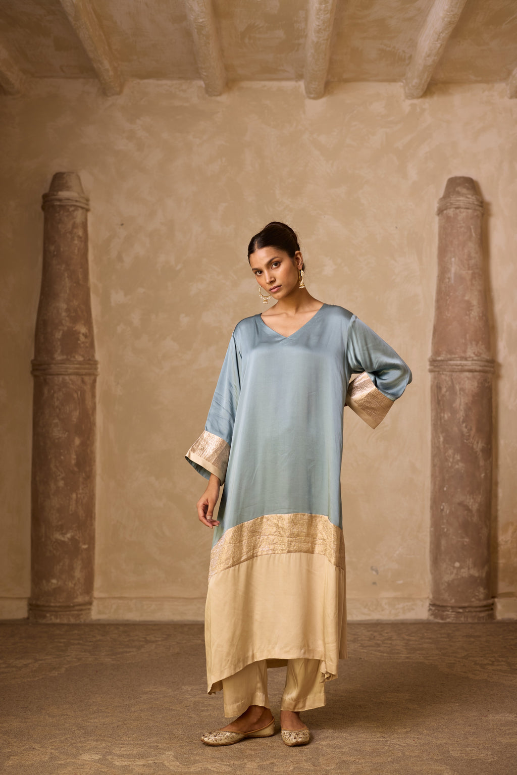 HEENA KAFTAN SET POWDER BLUE