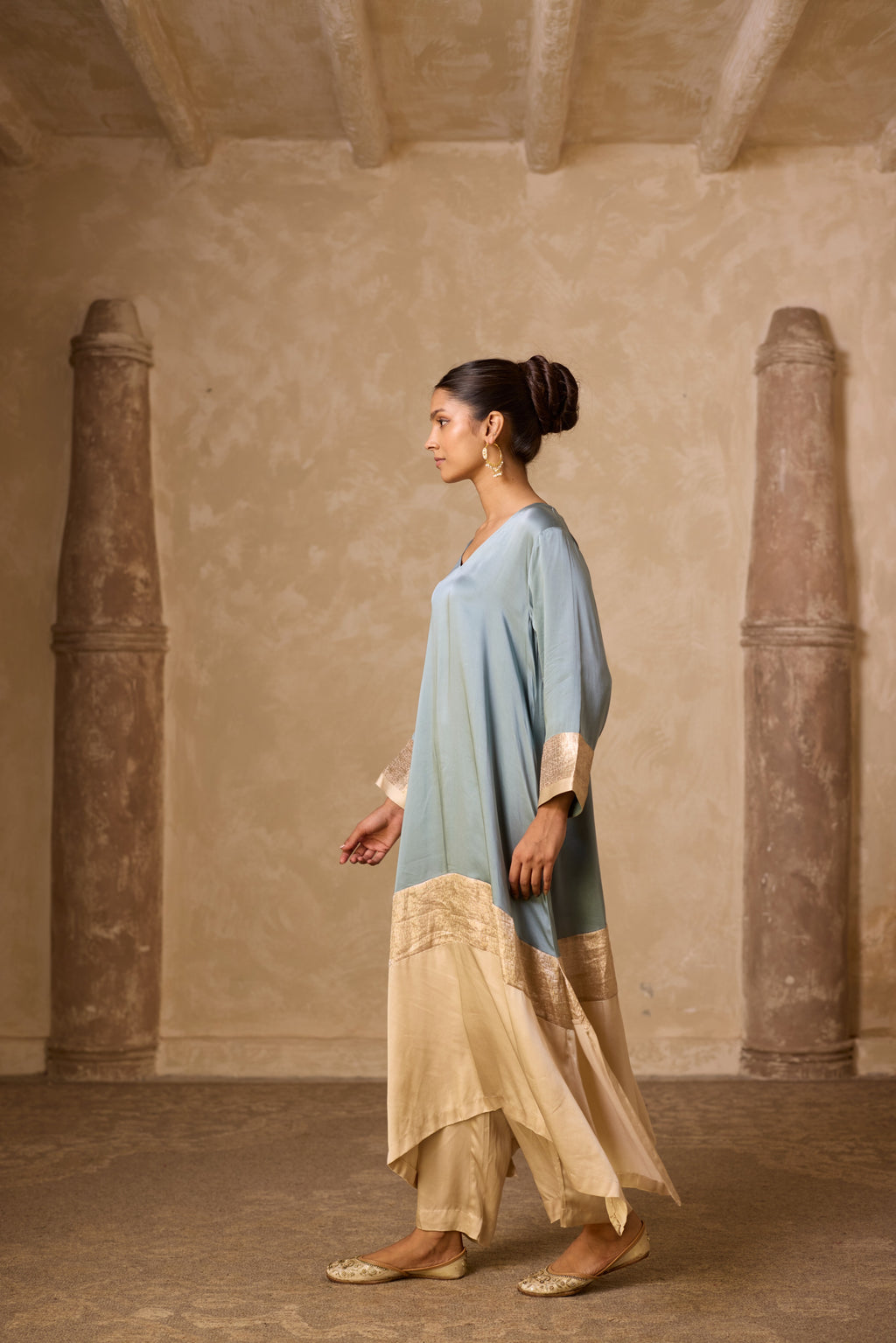 HEENA KAFTAN SET POWDER BLUE