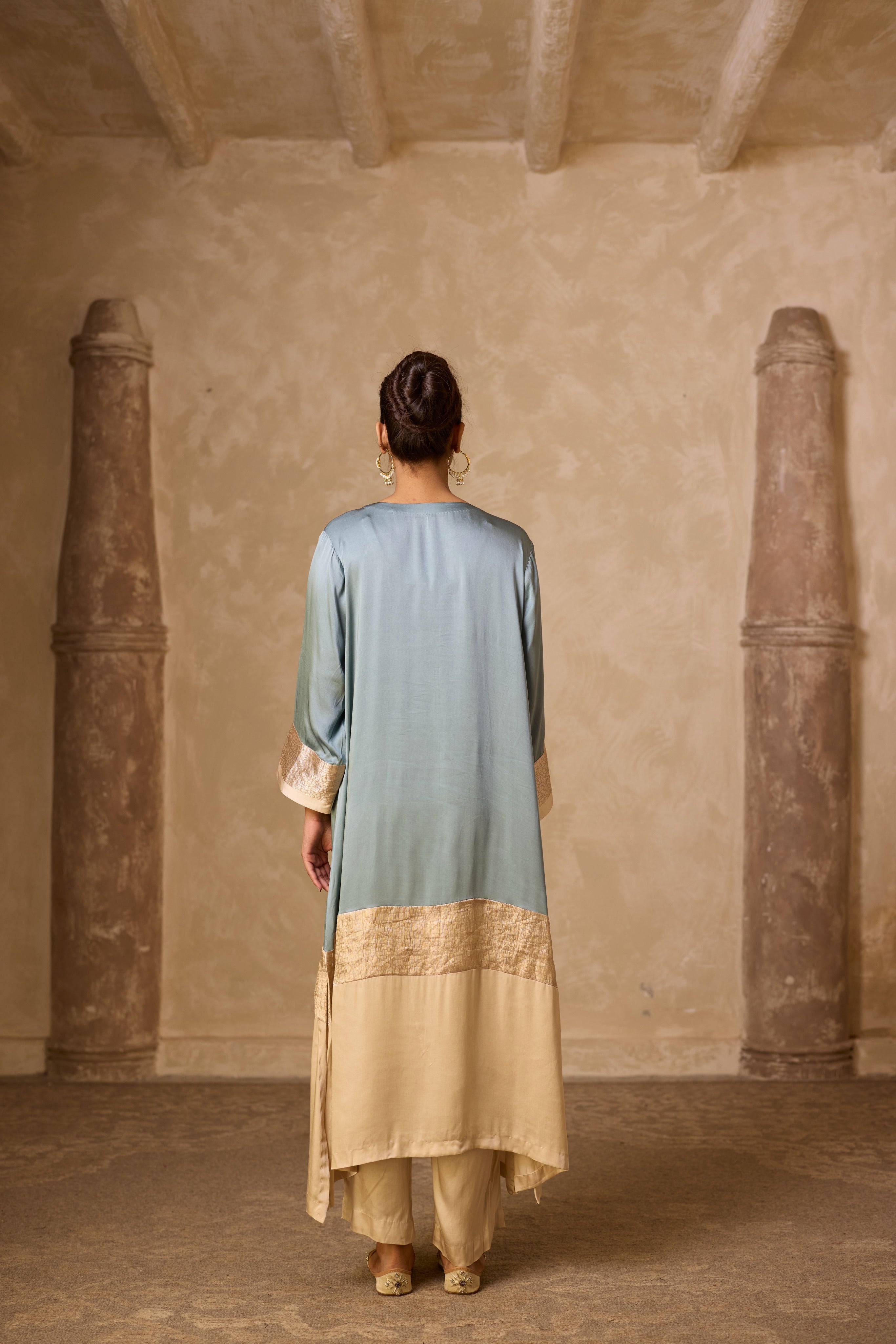 HEENA KAFTAN SET POWDER BLUE