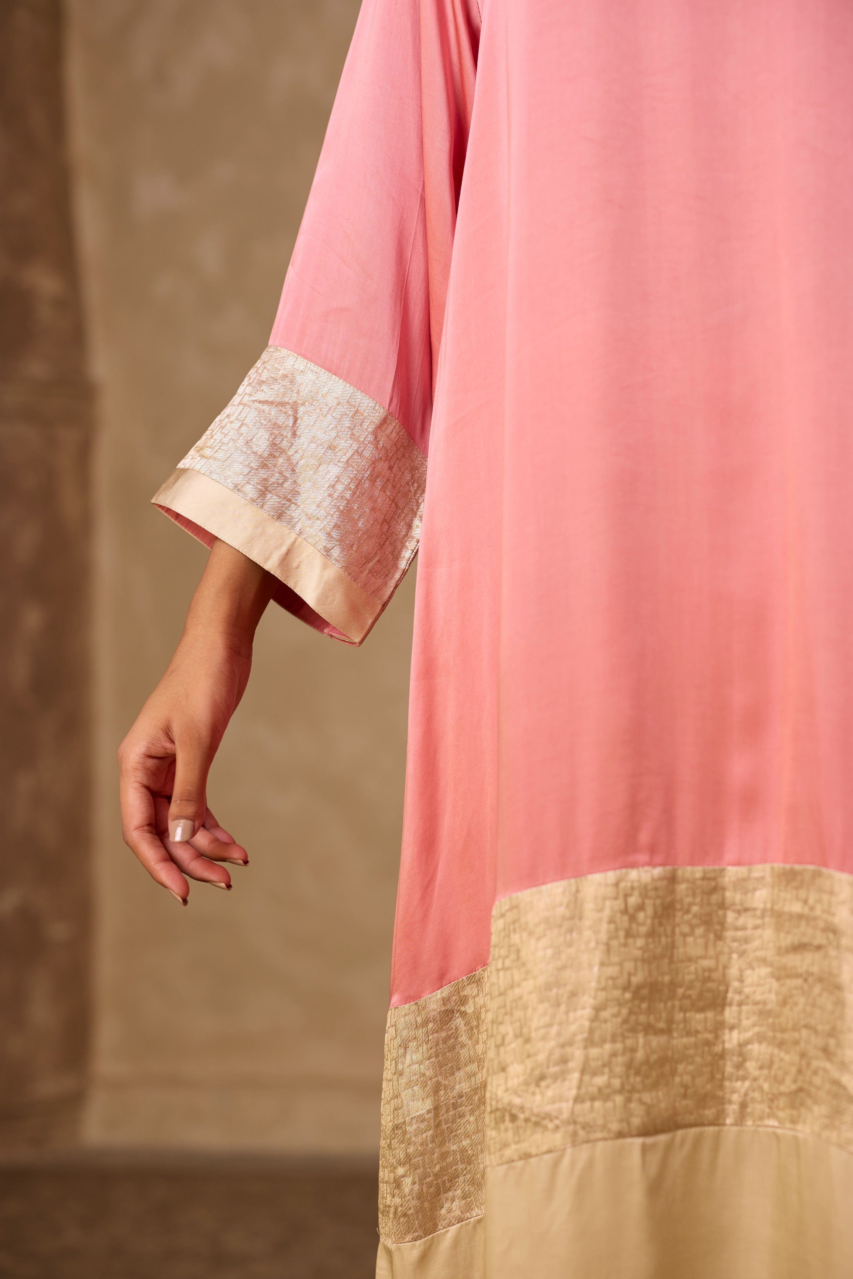 HEENA KAFTAN SET DULL ROSE