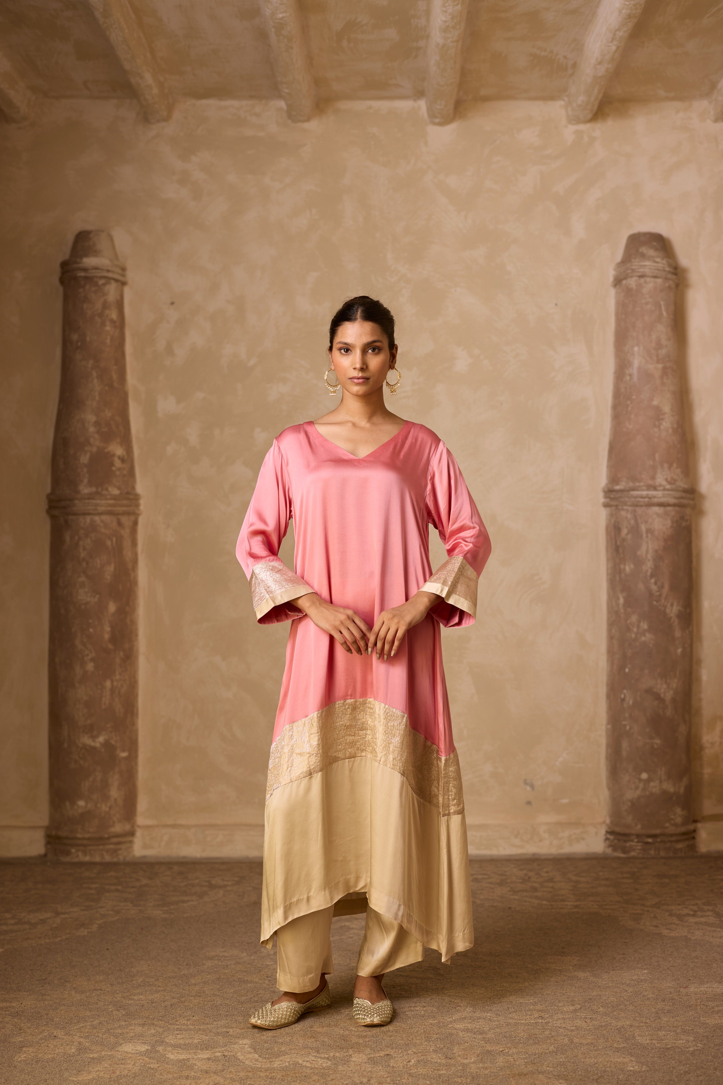 HEENA KAFTAN SET DULL ROSE