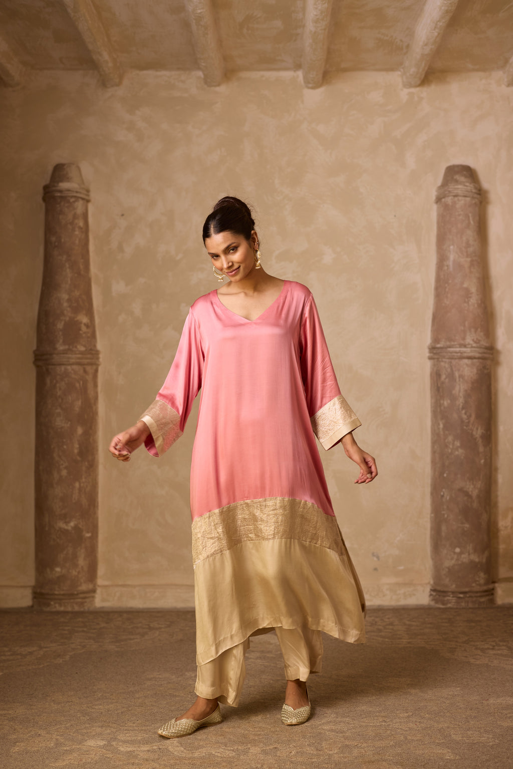 HEENA KAFTAN SET DULL ROSE