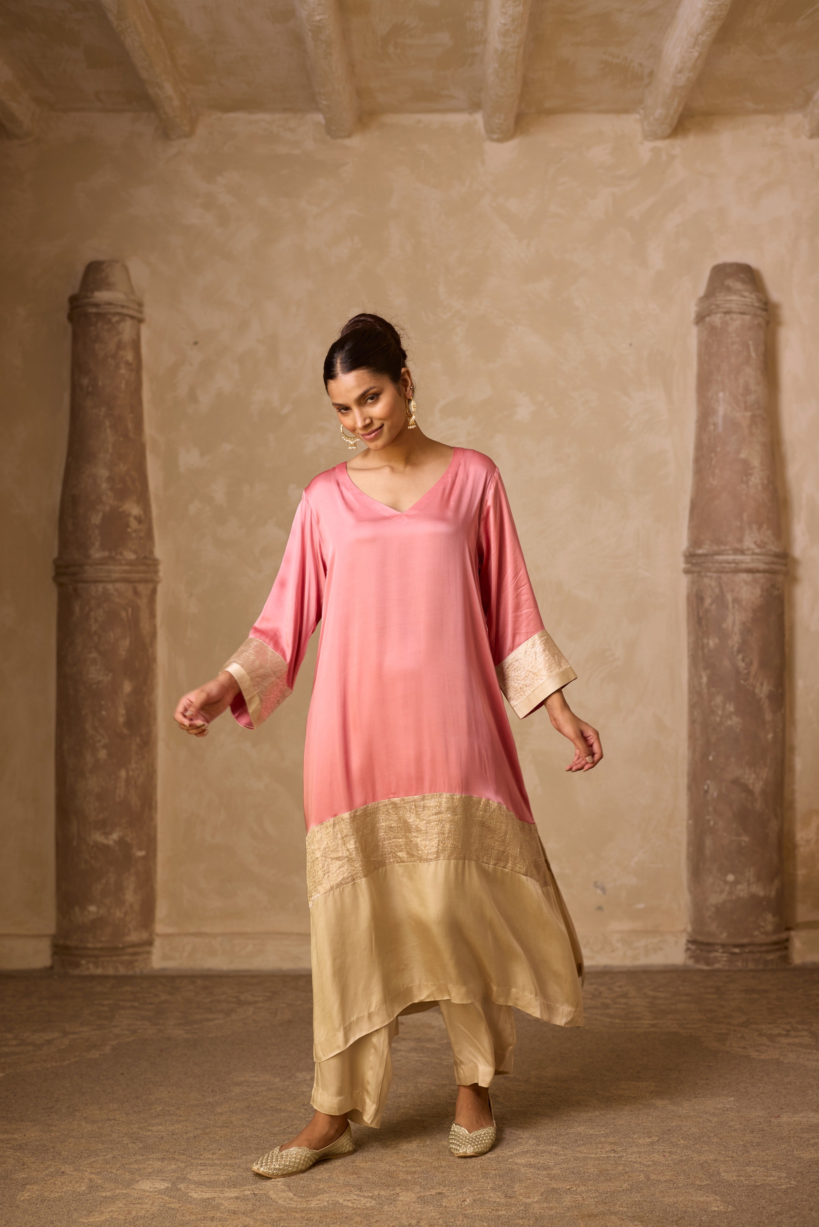 HEENA KAFTAN SET DULL ROSE