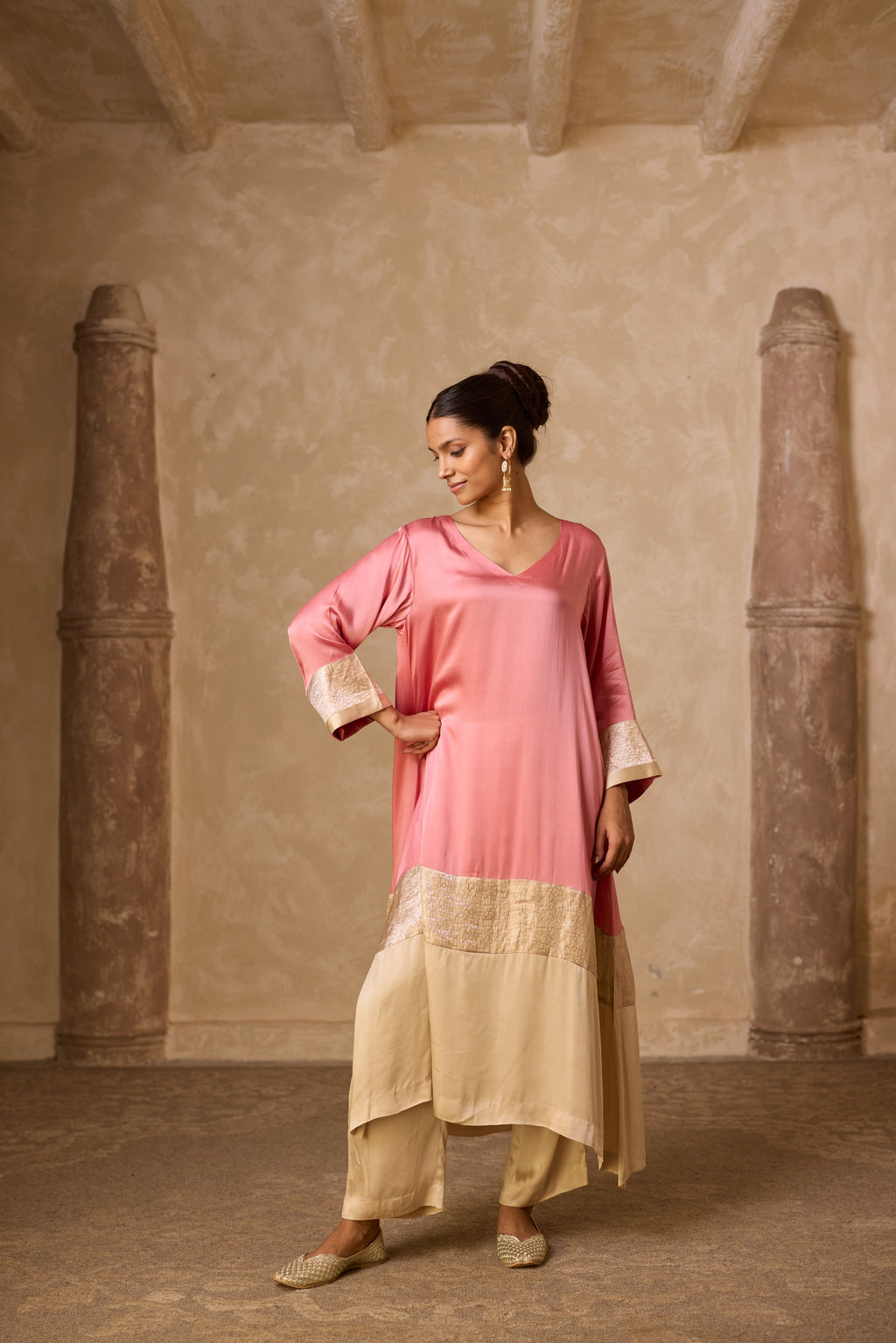 HEENA KAFTAN SET DULL ROSE