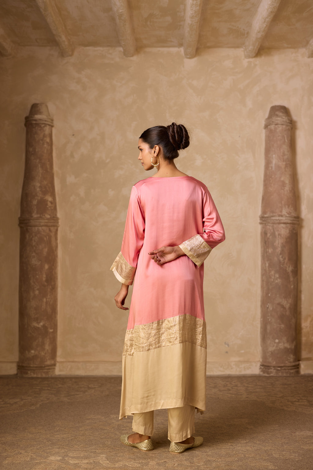 HEENA KAFTAN SET DULL ROSE