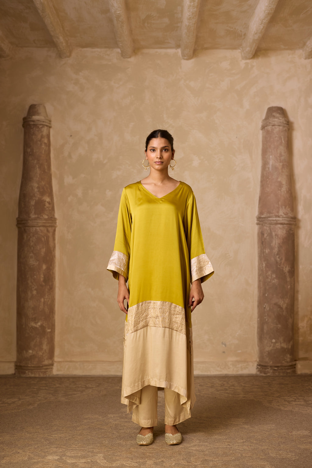 HEENA KAFTAN SET LIME GREEN