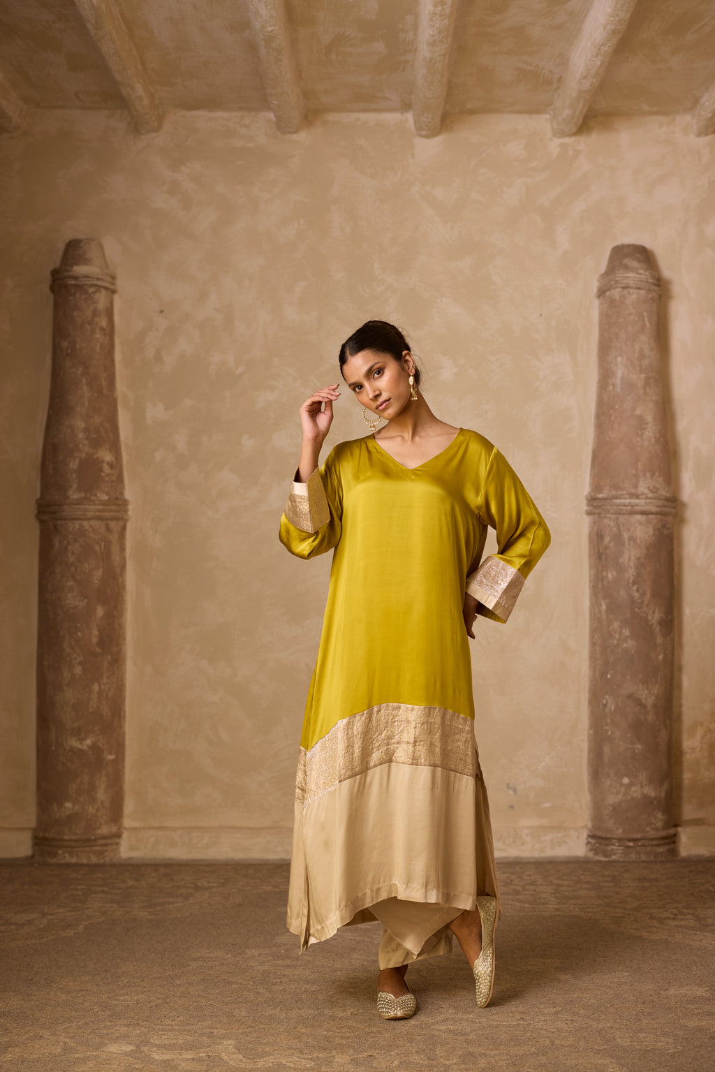 HEENA KAFTAN SET LIME GREEN