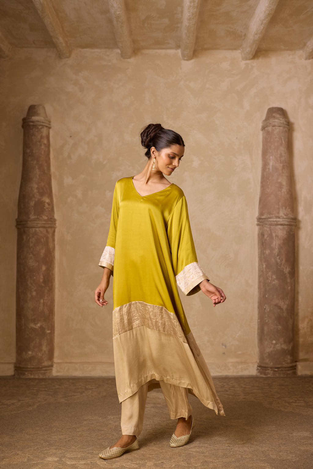 HEENA KAFTAN SET LIME GREEN