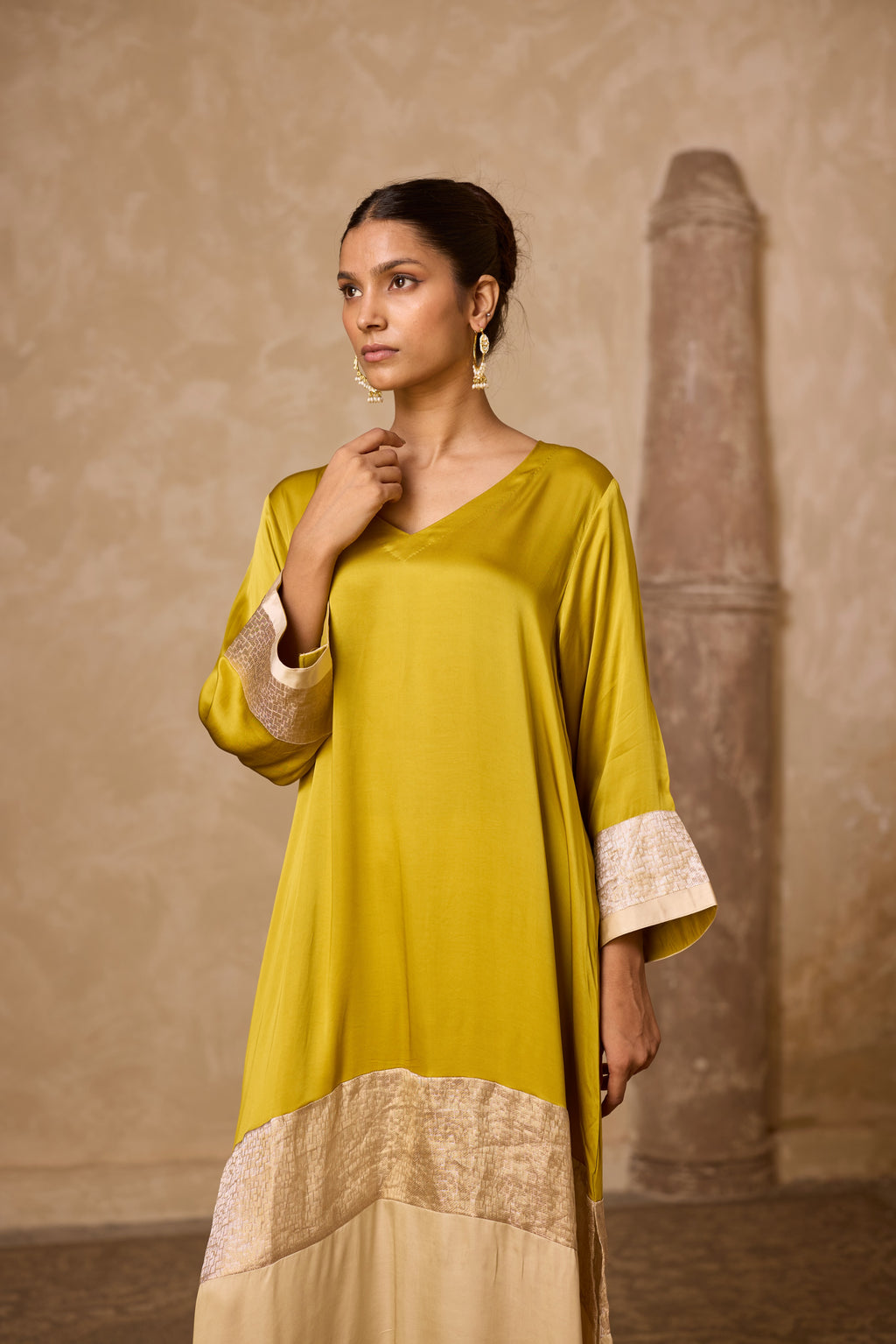 HEENA KAFTAN SET LIME GREEN
