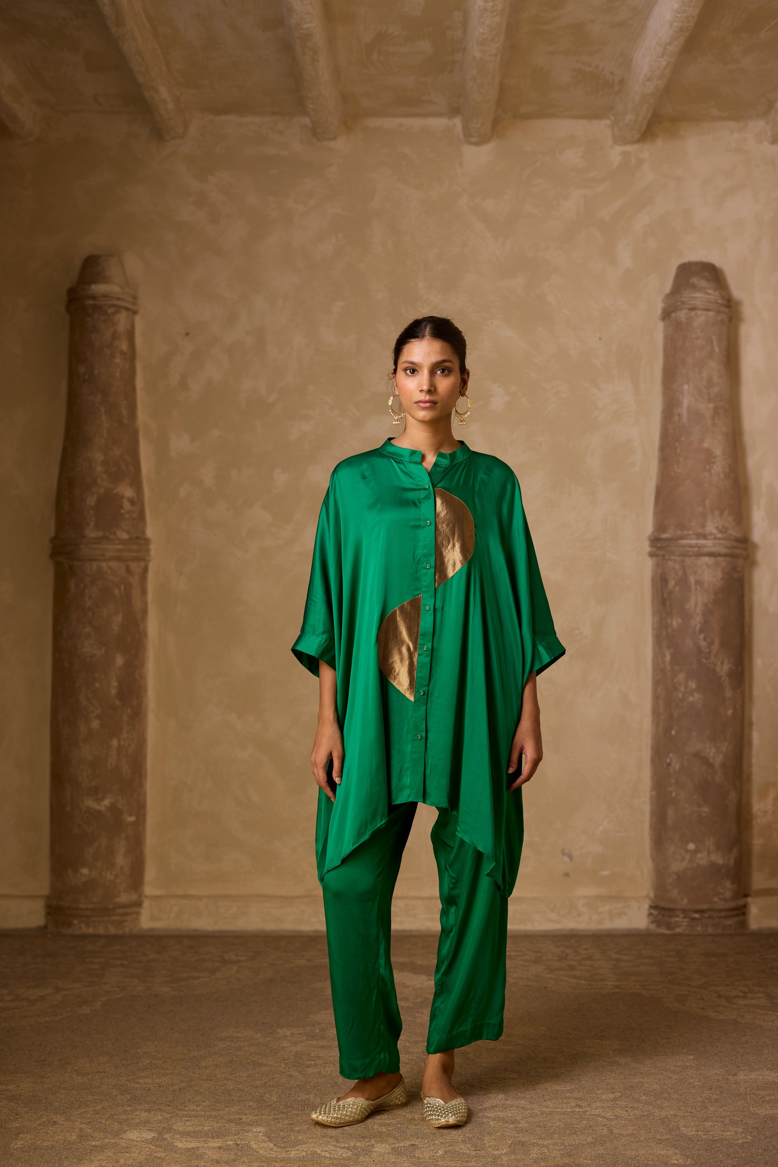ZOHA ANTI  FIT SHIRT SET GREEN