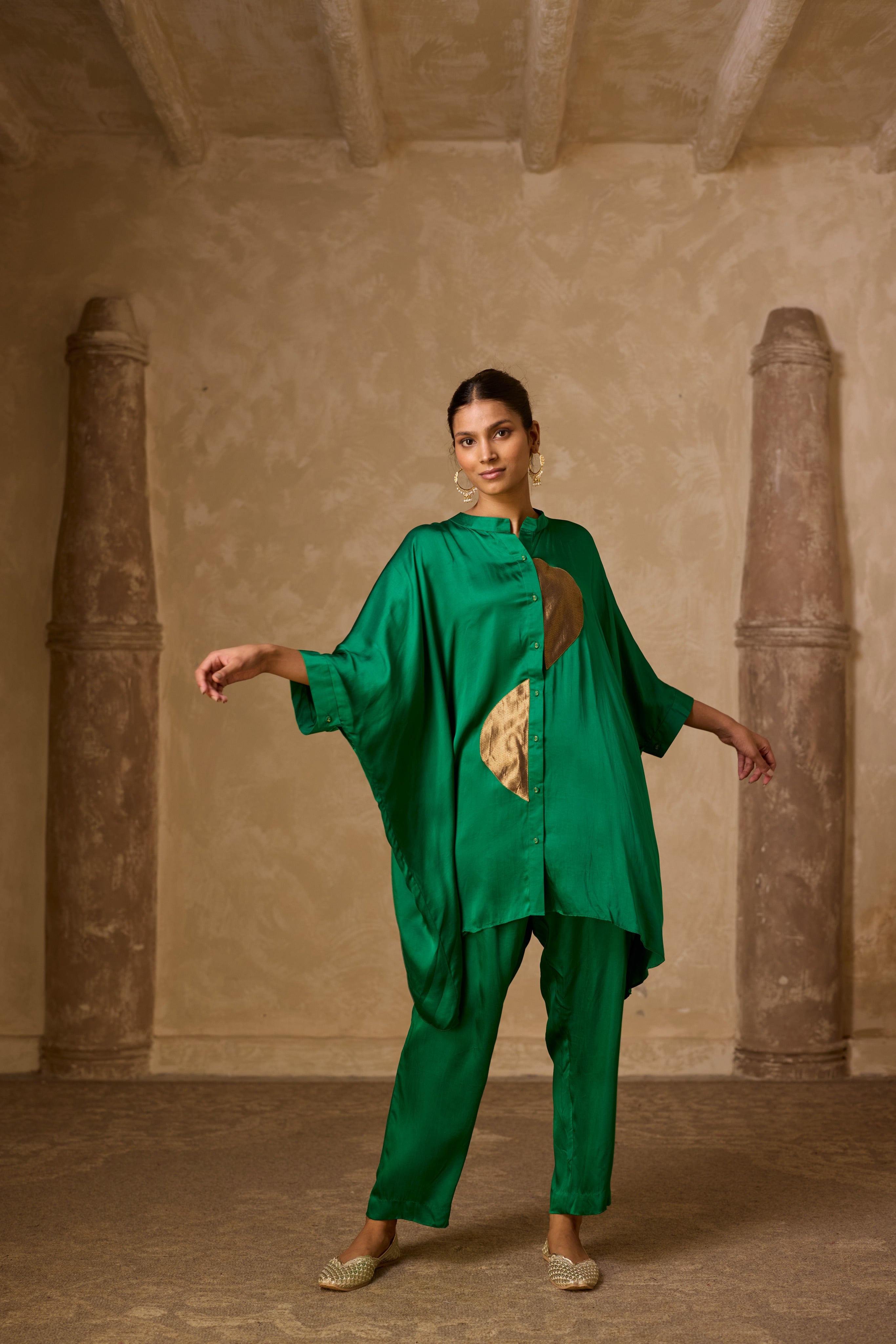 ZOHA ANTI  FIT SHIRT SET GREEN