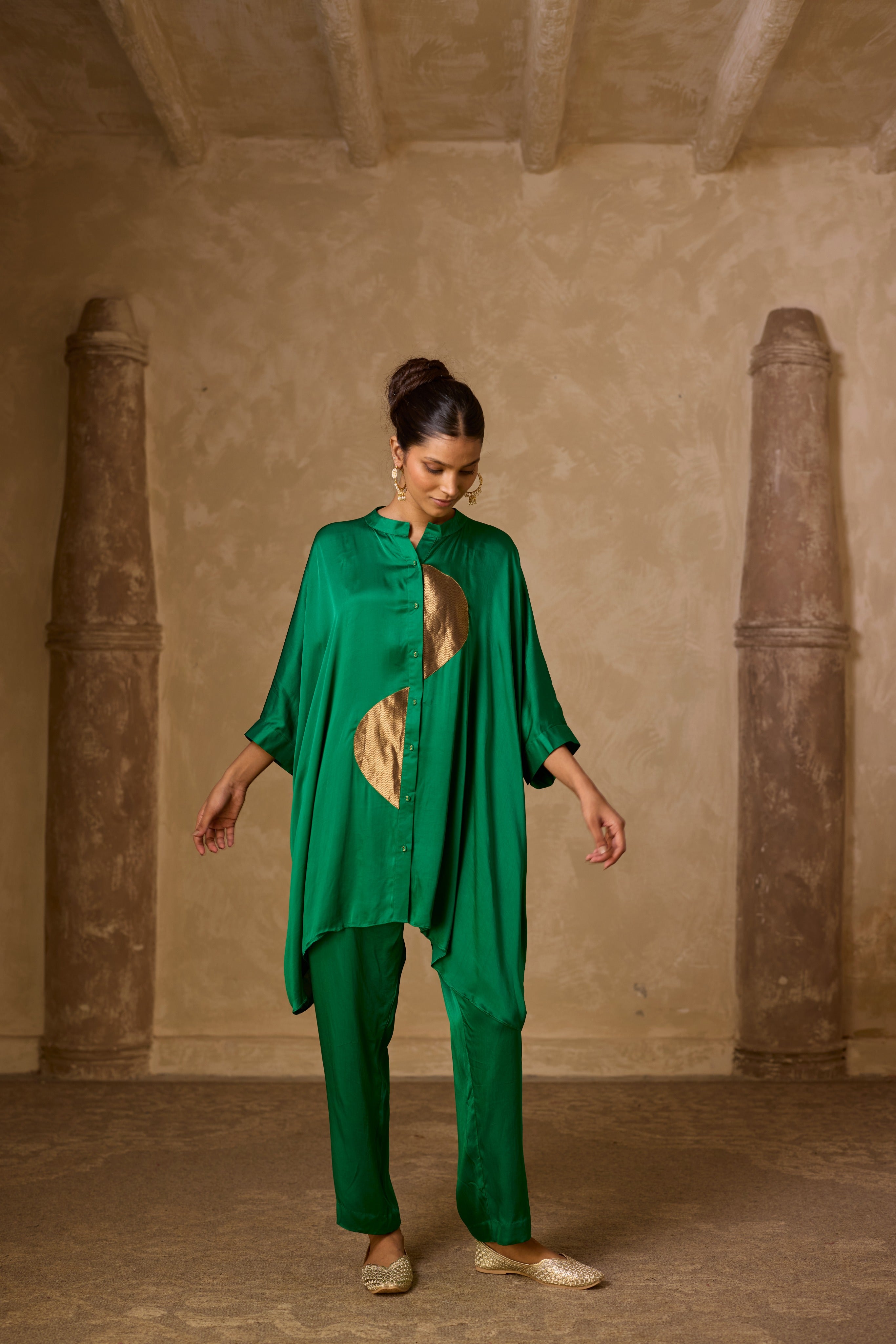 ZOHA ANTI  FIT SHIRT SET GREEN