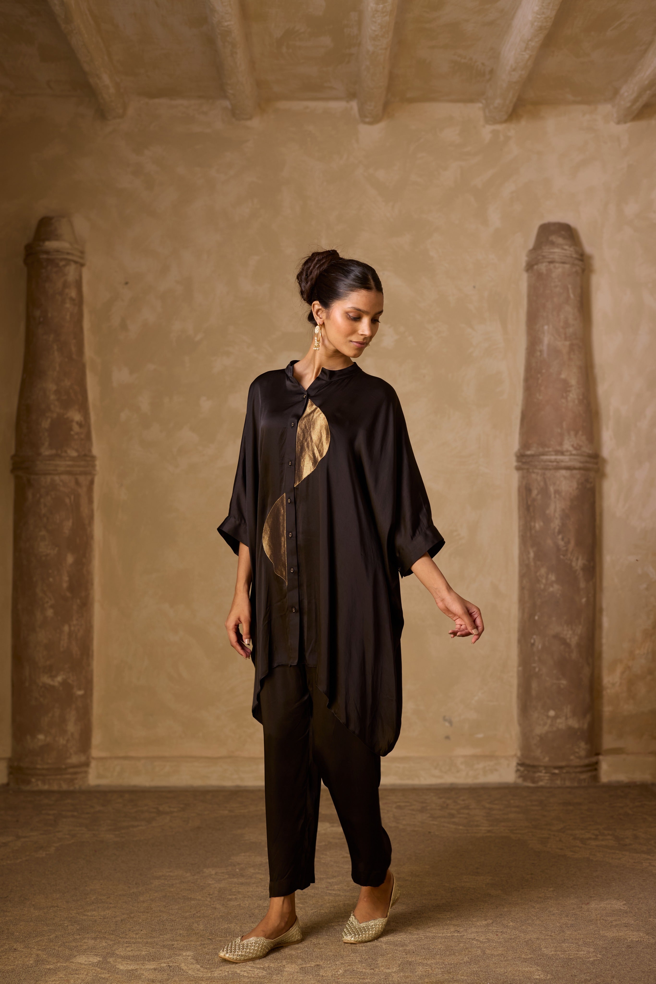 ZOHA ANTI  FIT SHIRT BLACK SET
