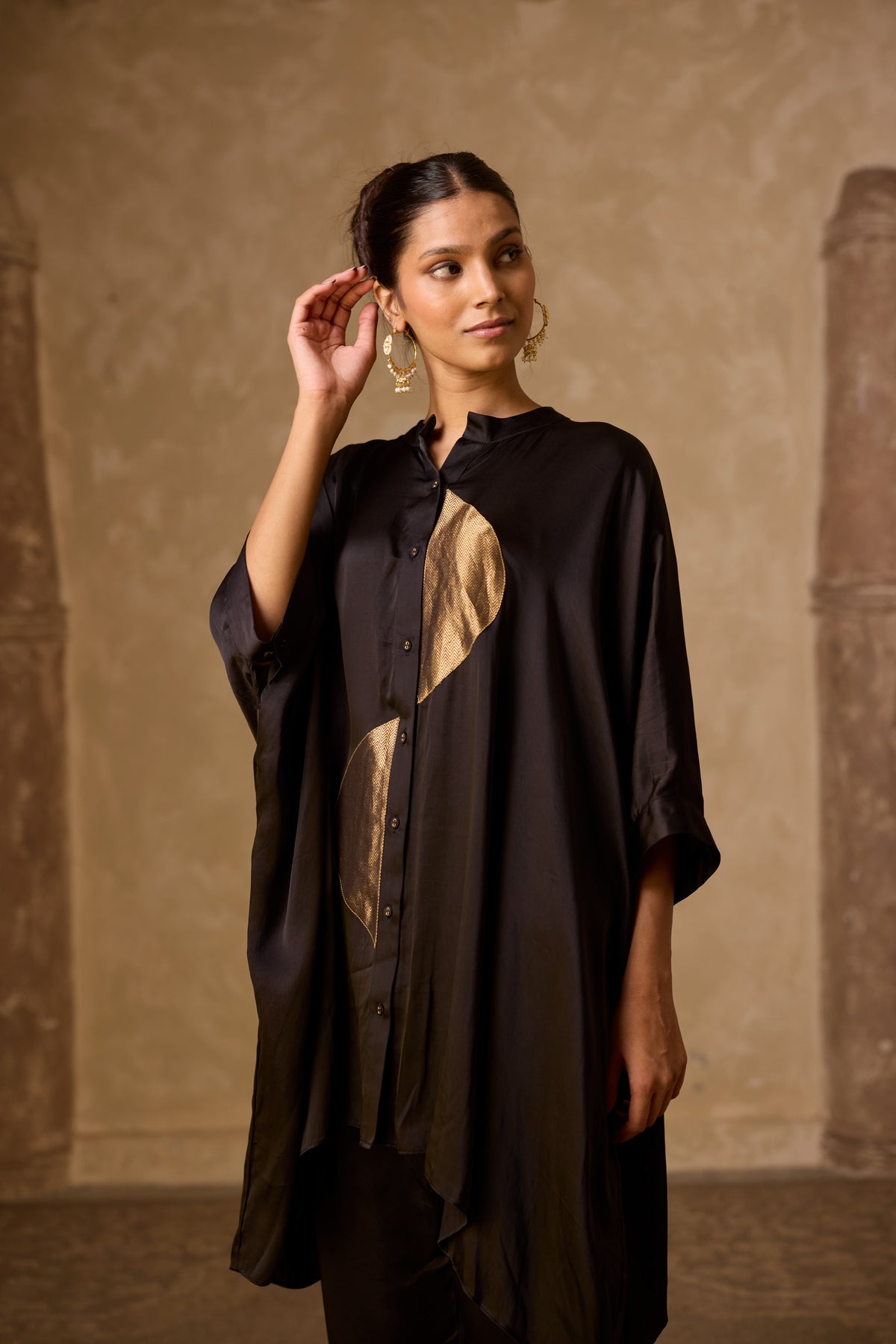 ZOHA ANTI  FIT SHIRT BLACK SET