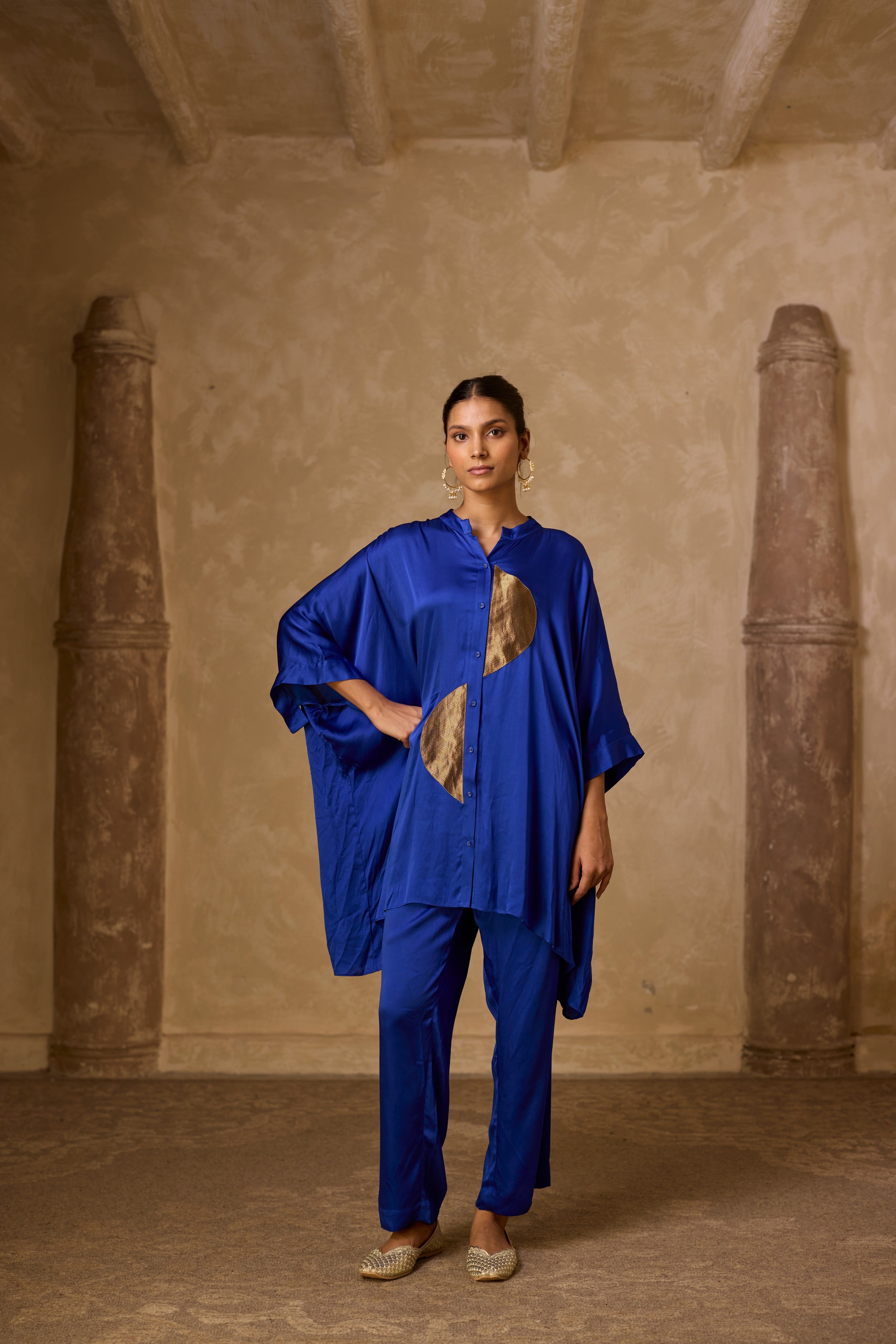 ZOHA ANTI FIT SHIRT SET- ROYAL BLUE