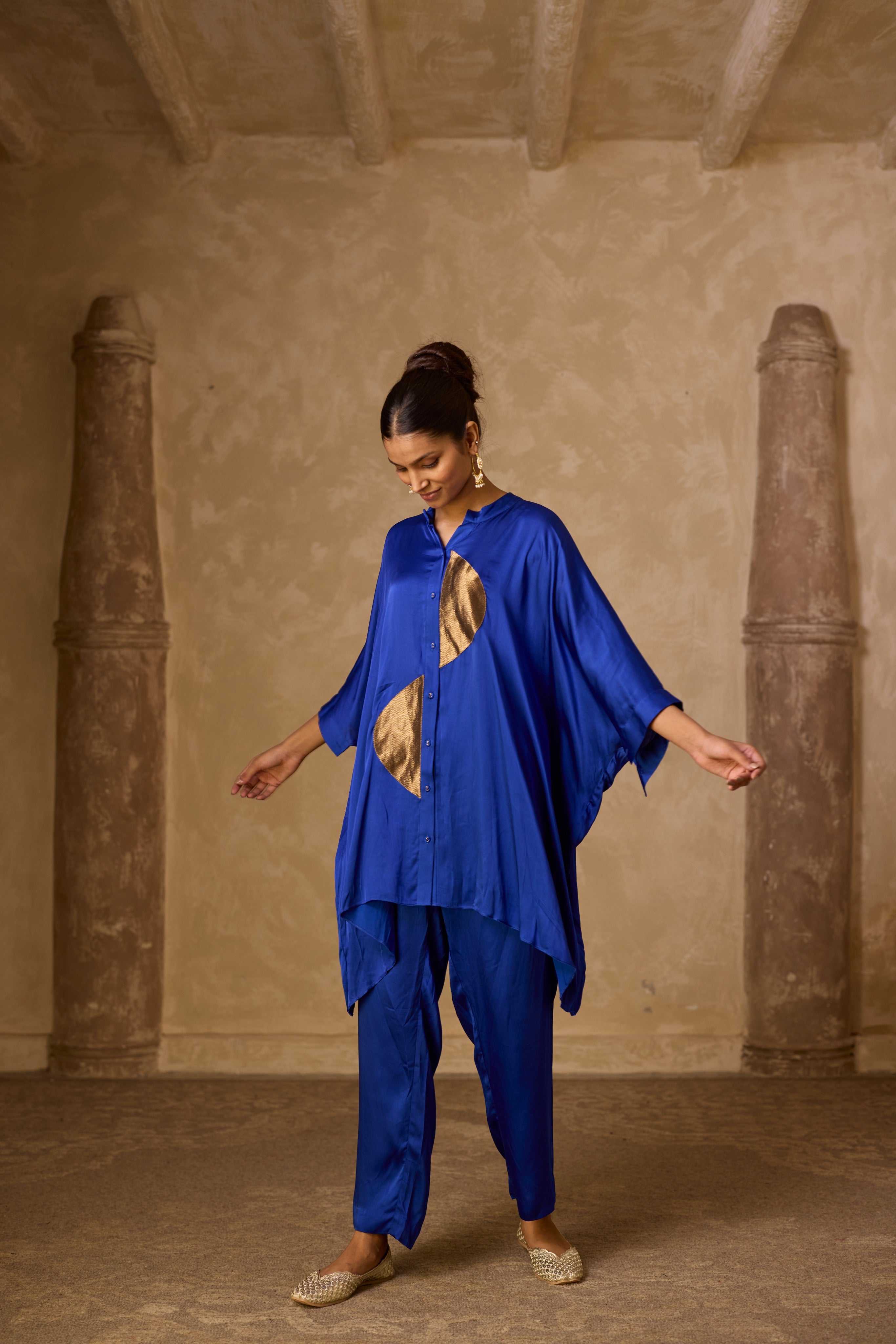 ZOHA ANTI FIT SHIRT SET- ROYAL BLUE