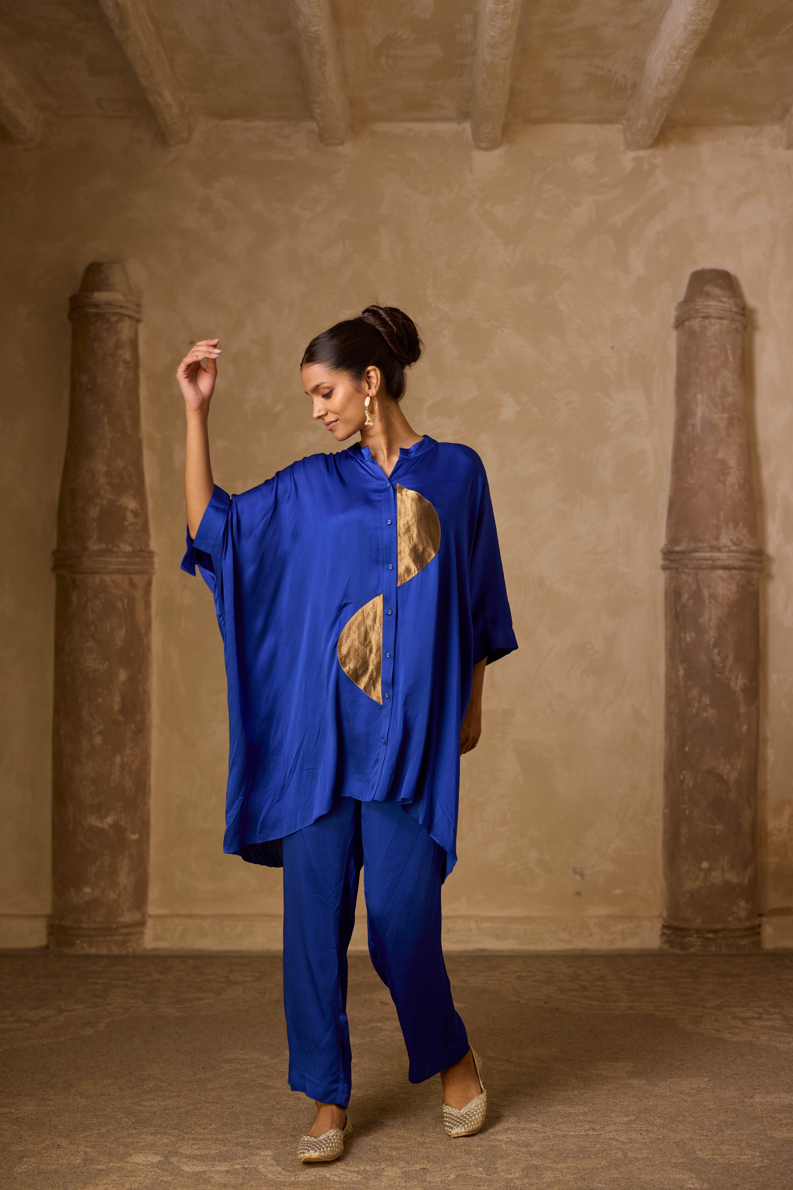 ZOHA ANTI FIT SHIRT SET- ROYAL BLUE