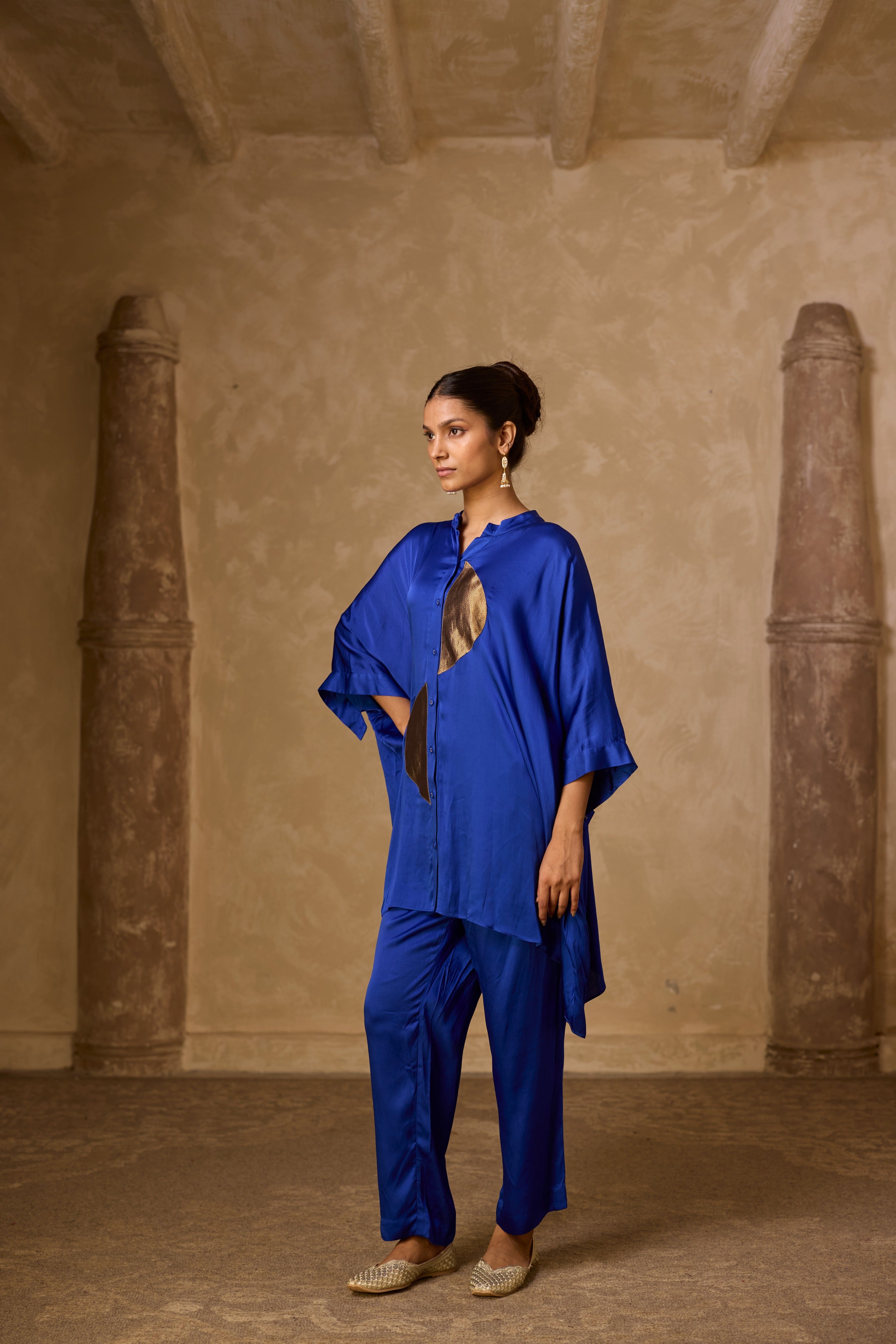 ZOHA ANTI FIT SHIRT SET- ROYAL BLUE