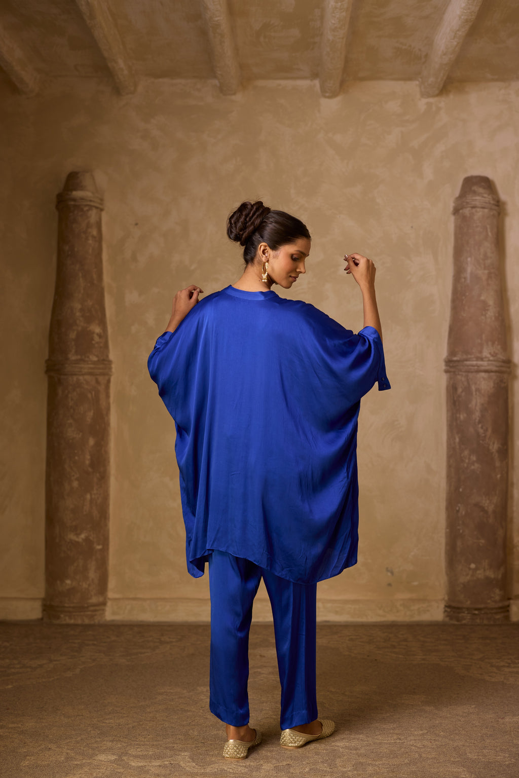 ZOHA ANTI FIT SHIRT SET- ROYAL BLUE