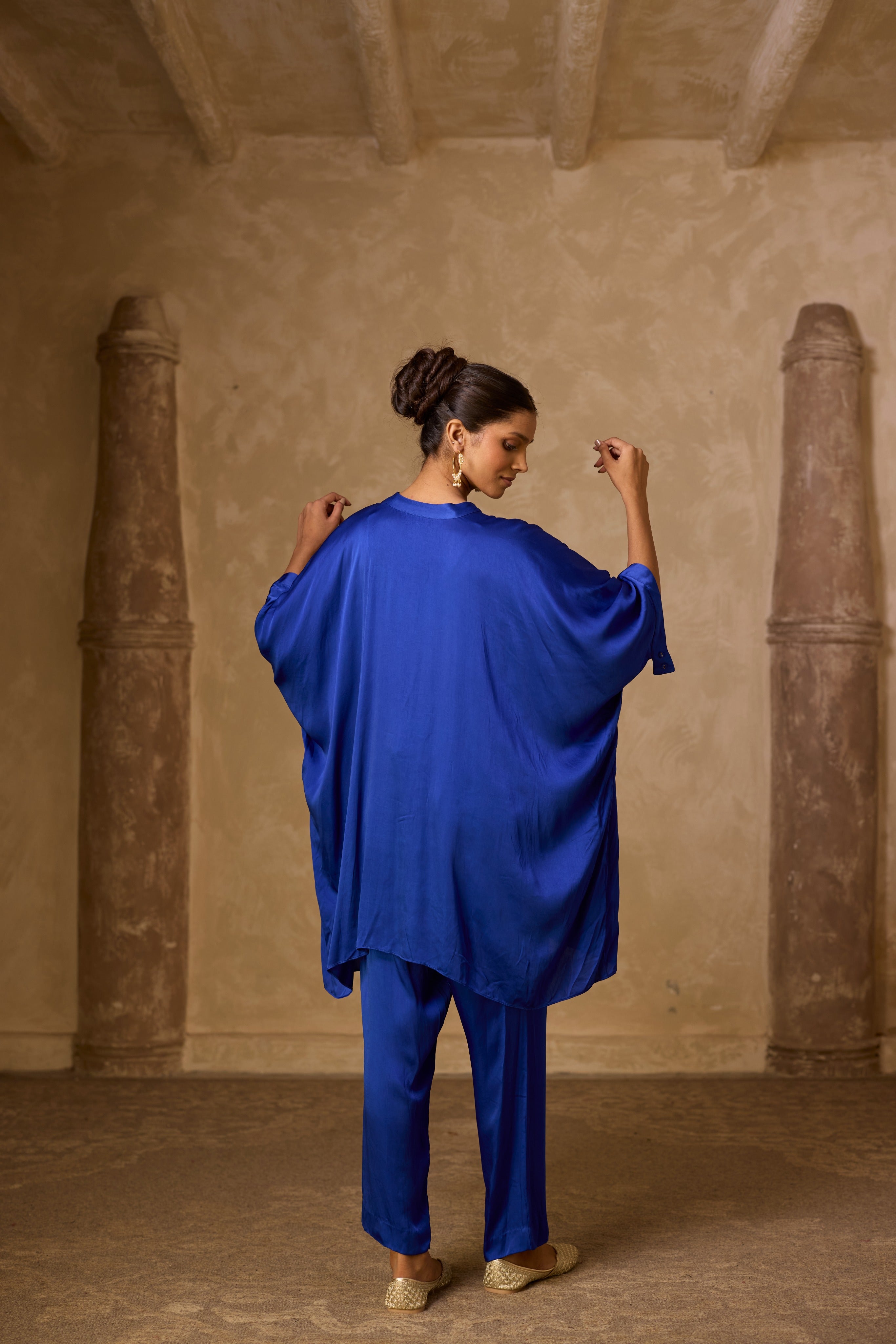 ZOHA ANTI FIT SHIRT SET- ROYAL BLUE