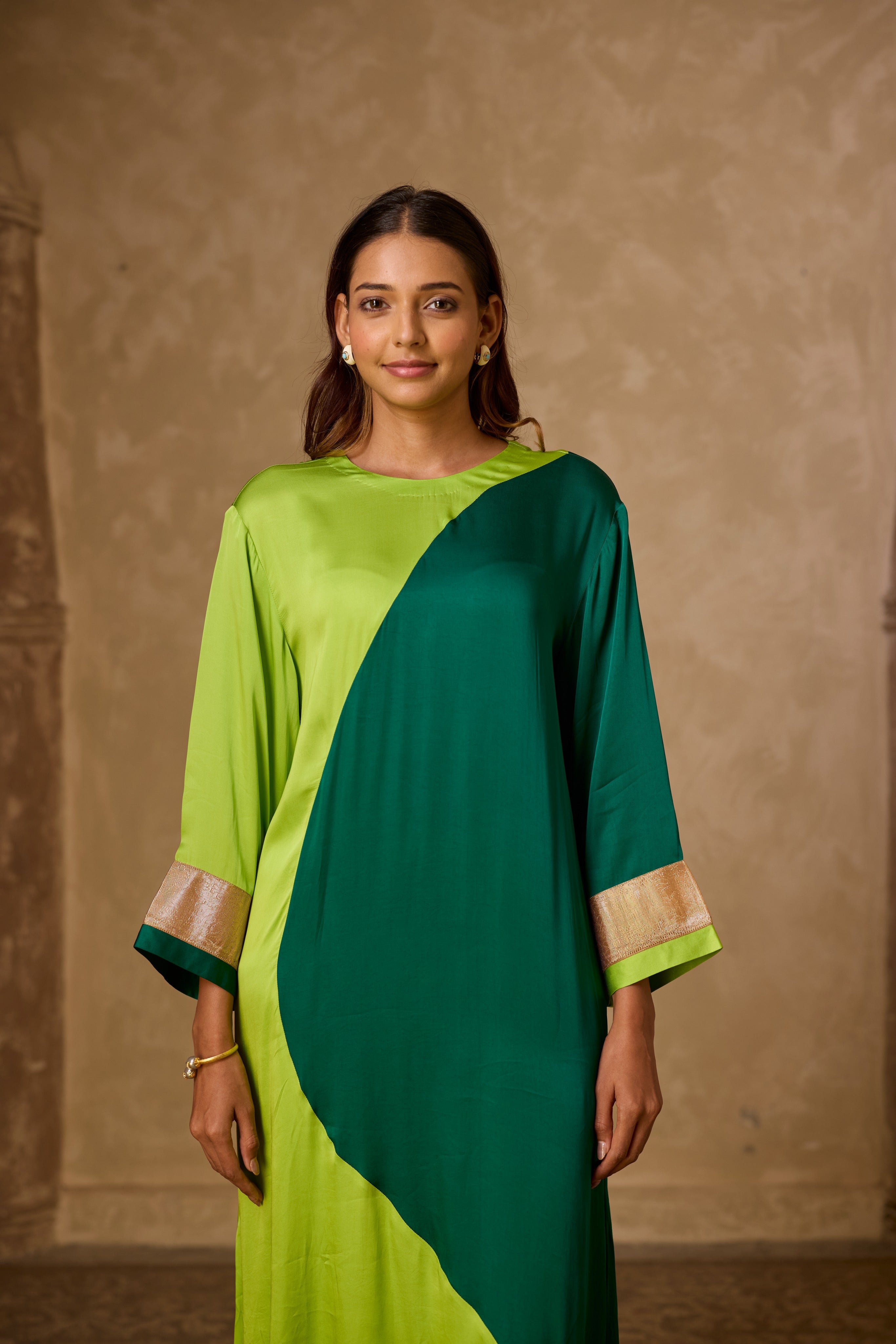 CHANDRIKA KURTA SET GREEN
