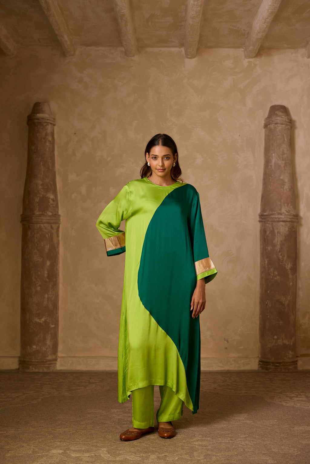 CHANDRIKA KURTA SET GREEN