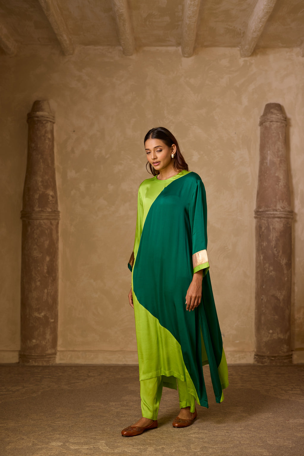 CHANDRIKA KURTA SET GREEN