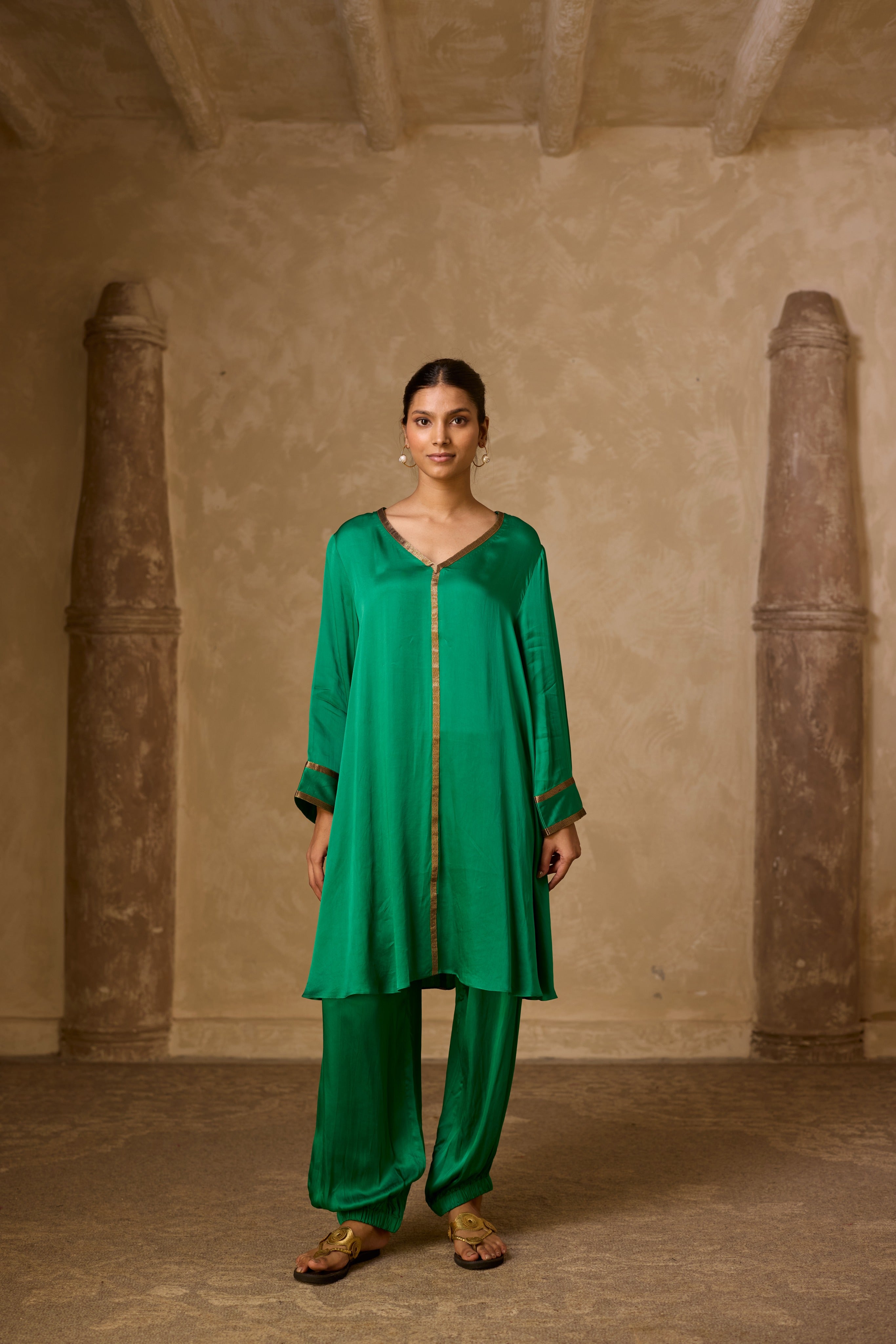 AZRA KURTA SET GREEN