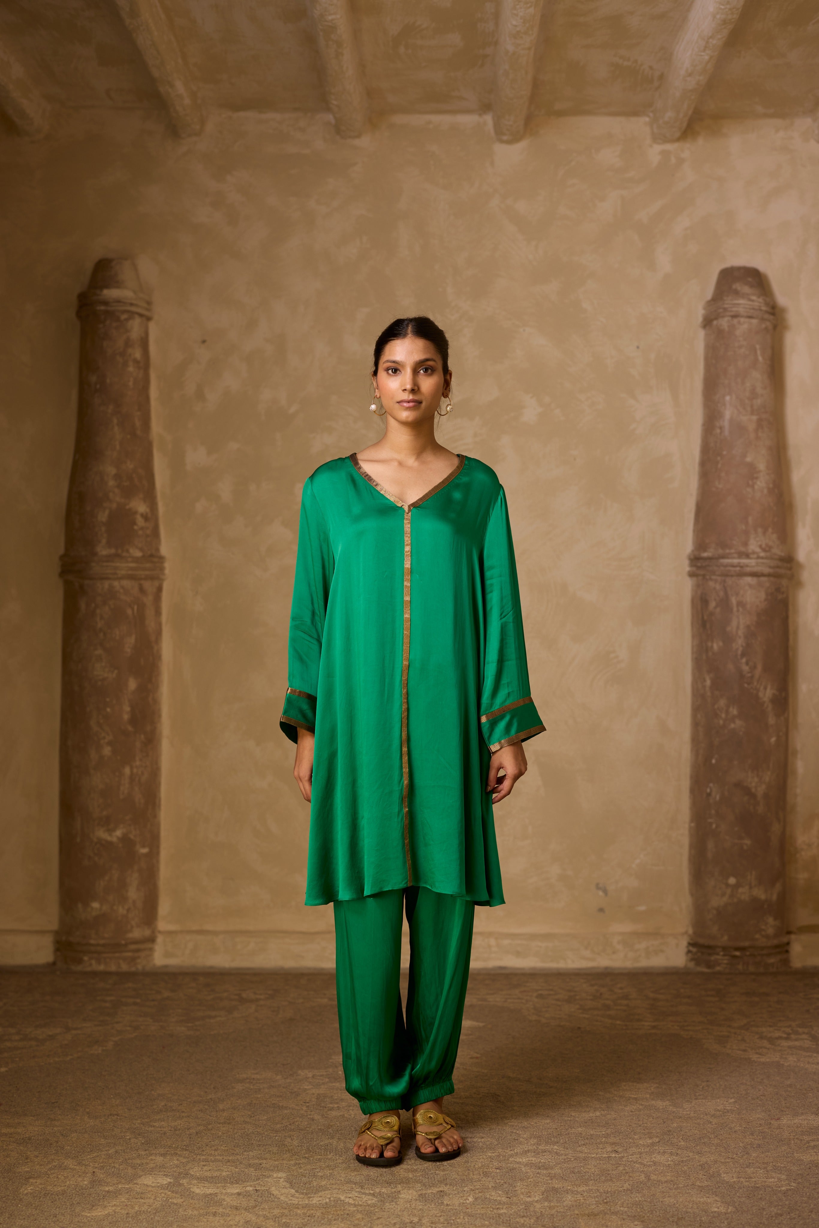 AZRA KURTA SET GREEN