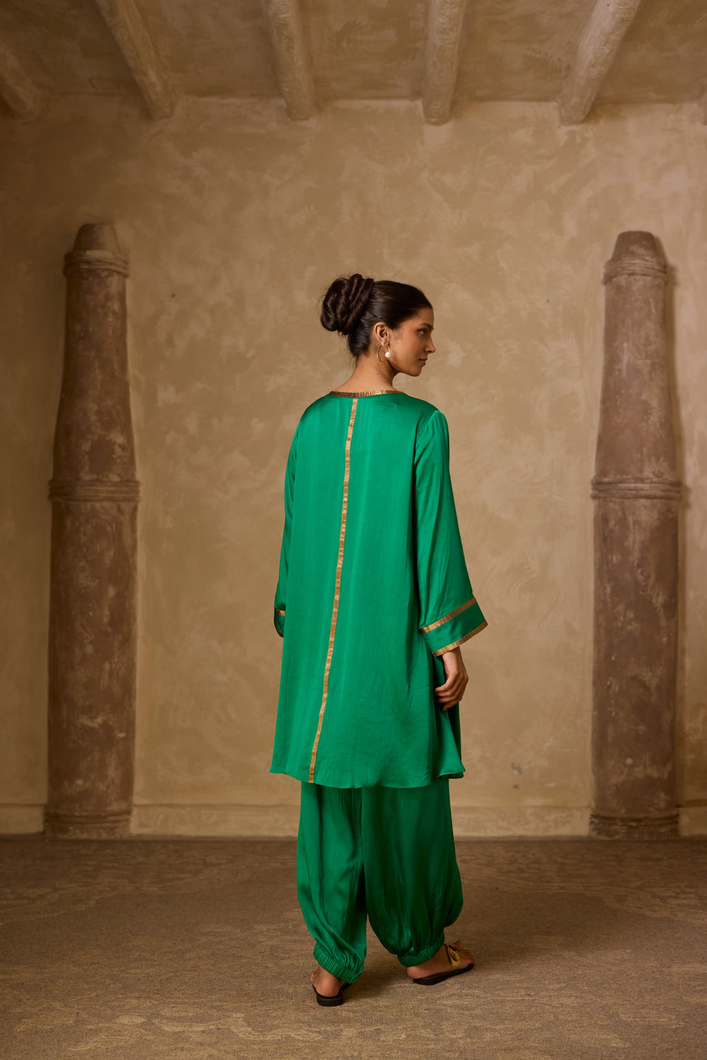 AZRA KURTA SET GREEN