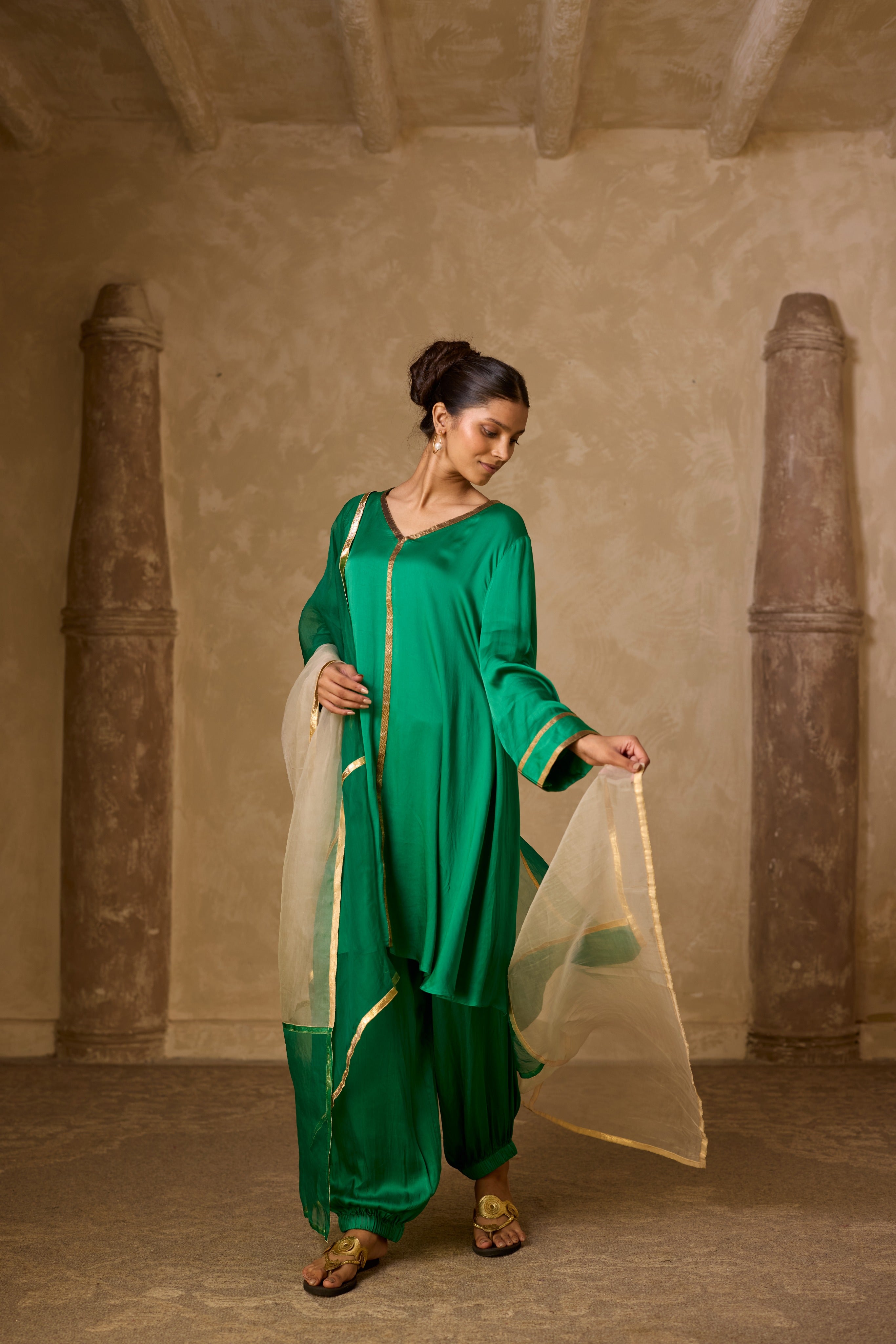 AZRA KURTA SET GREEN