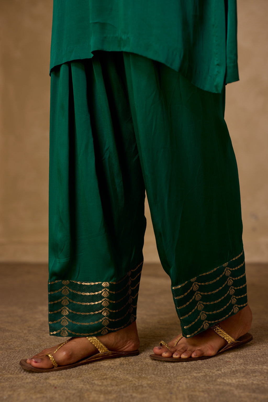 NAAZ FARSHI SET GREEN