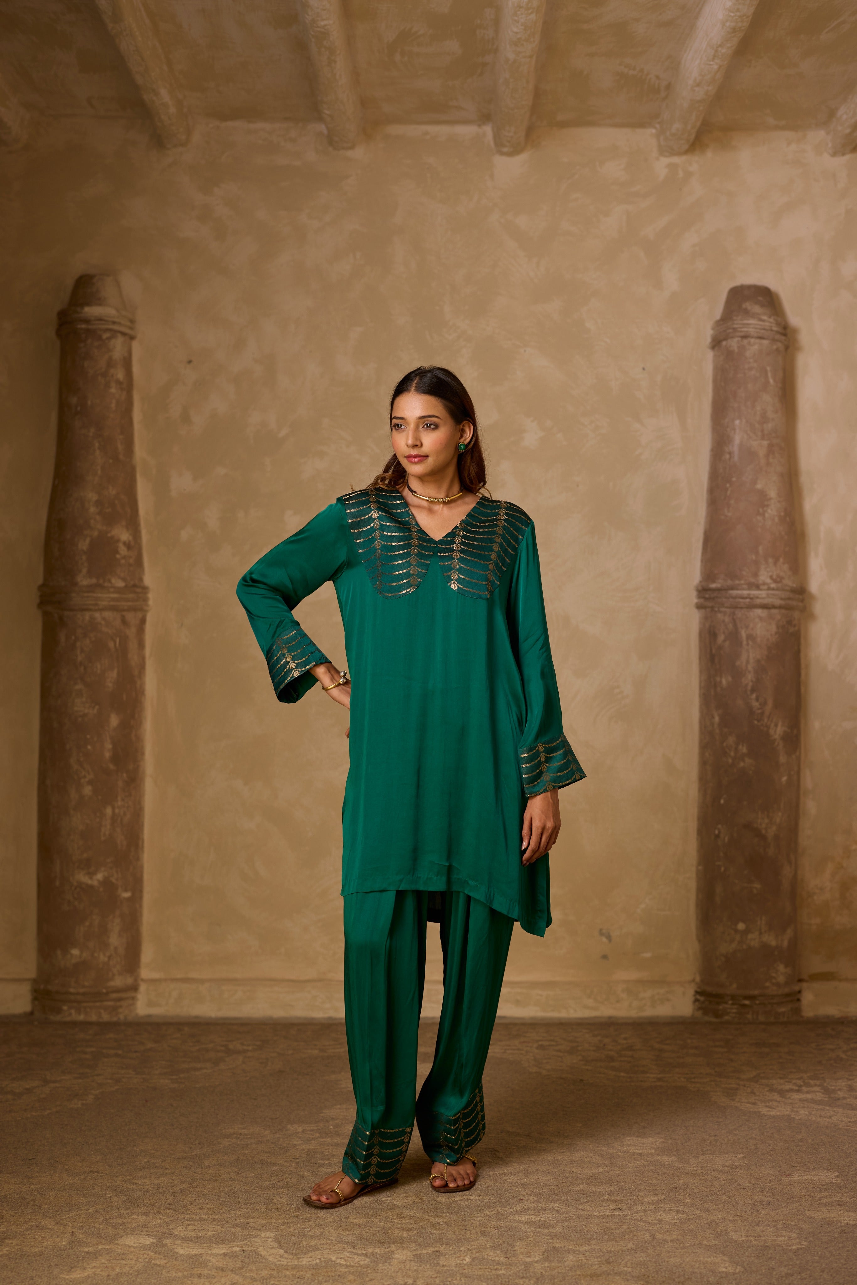 NAAZ FARSHI SET GREEN