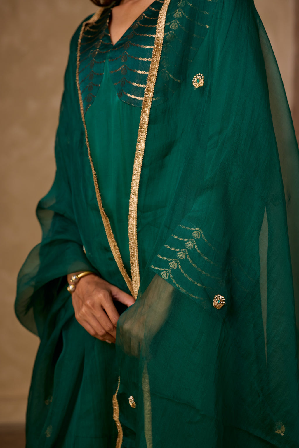 NAAZ FARSHI SET GREEN