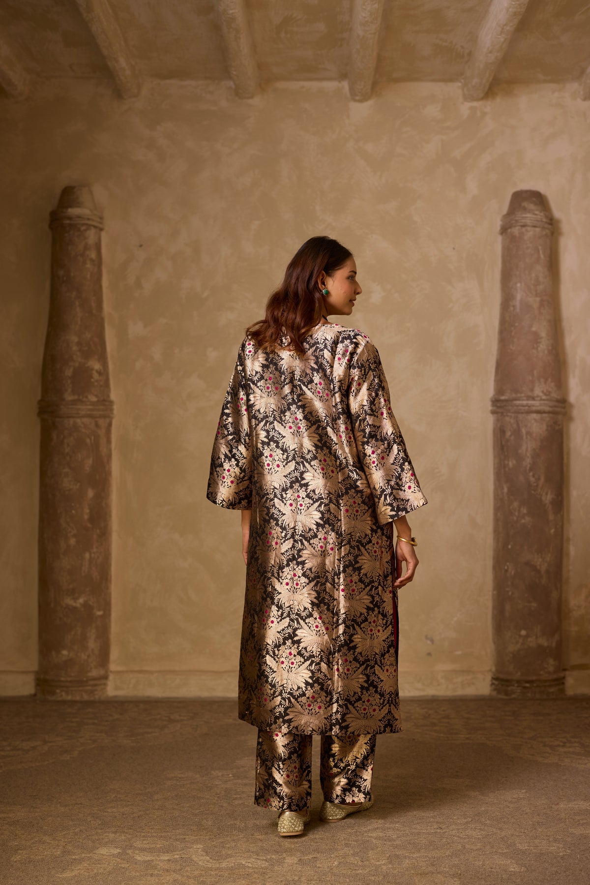 HAZARA BROCADE SET BLACK