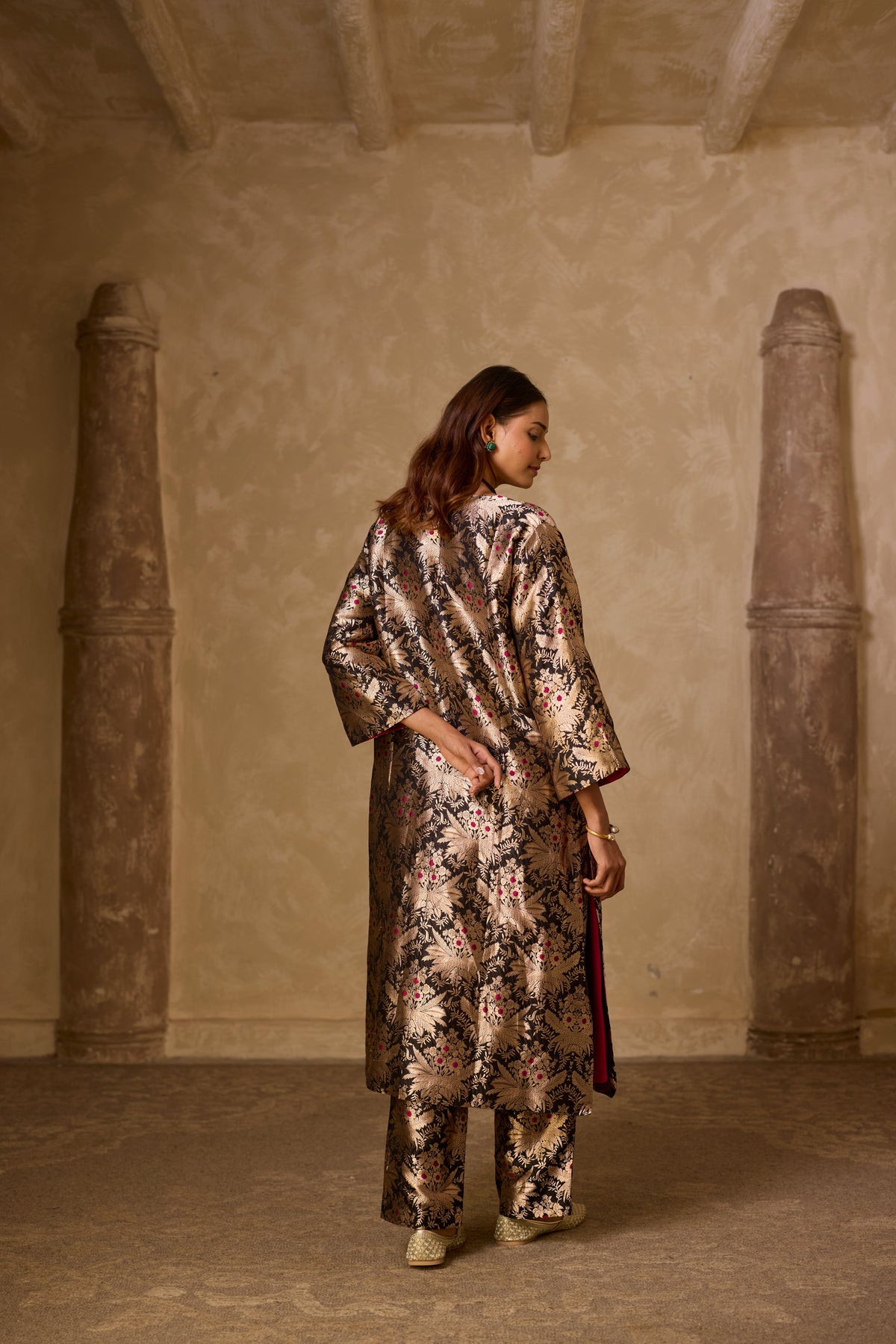 HAZARA BROCADE SET BLACK