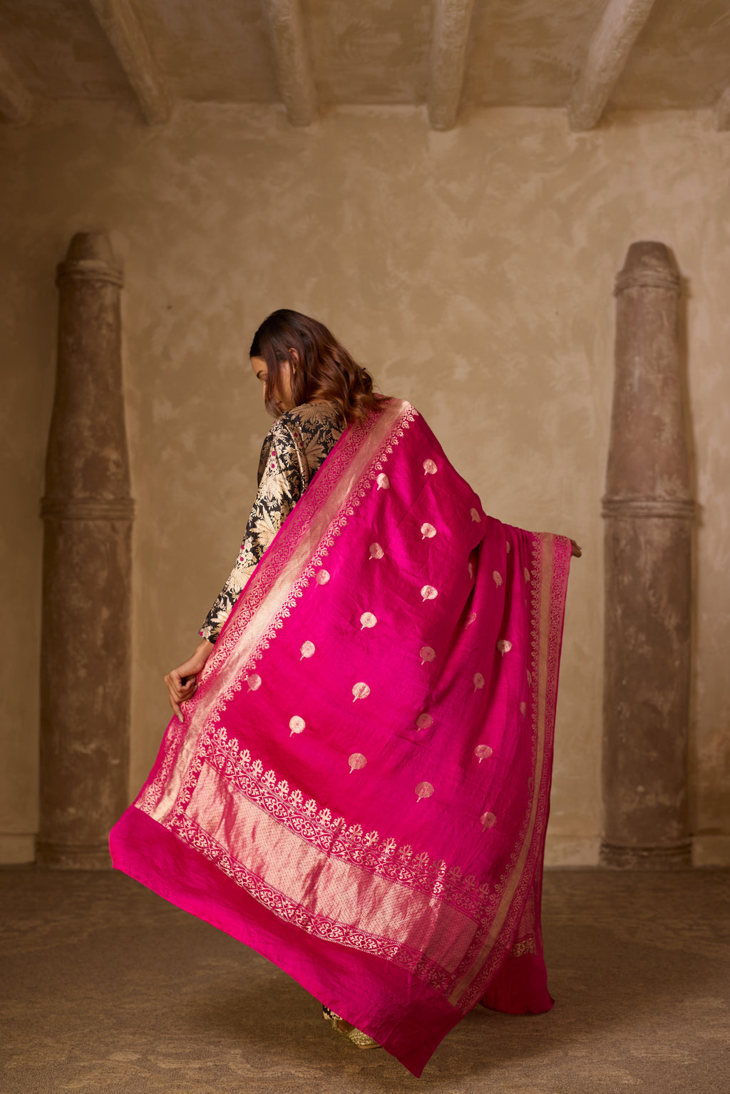 HAZARA BROCADE SET BLACK