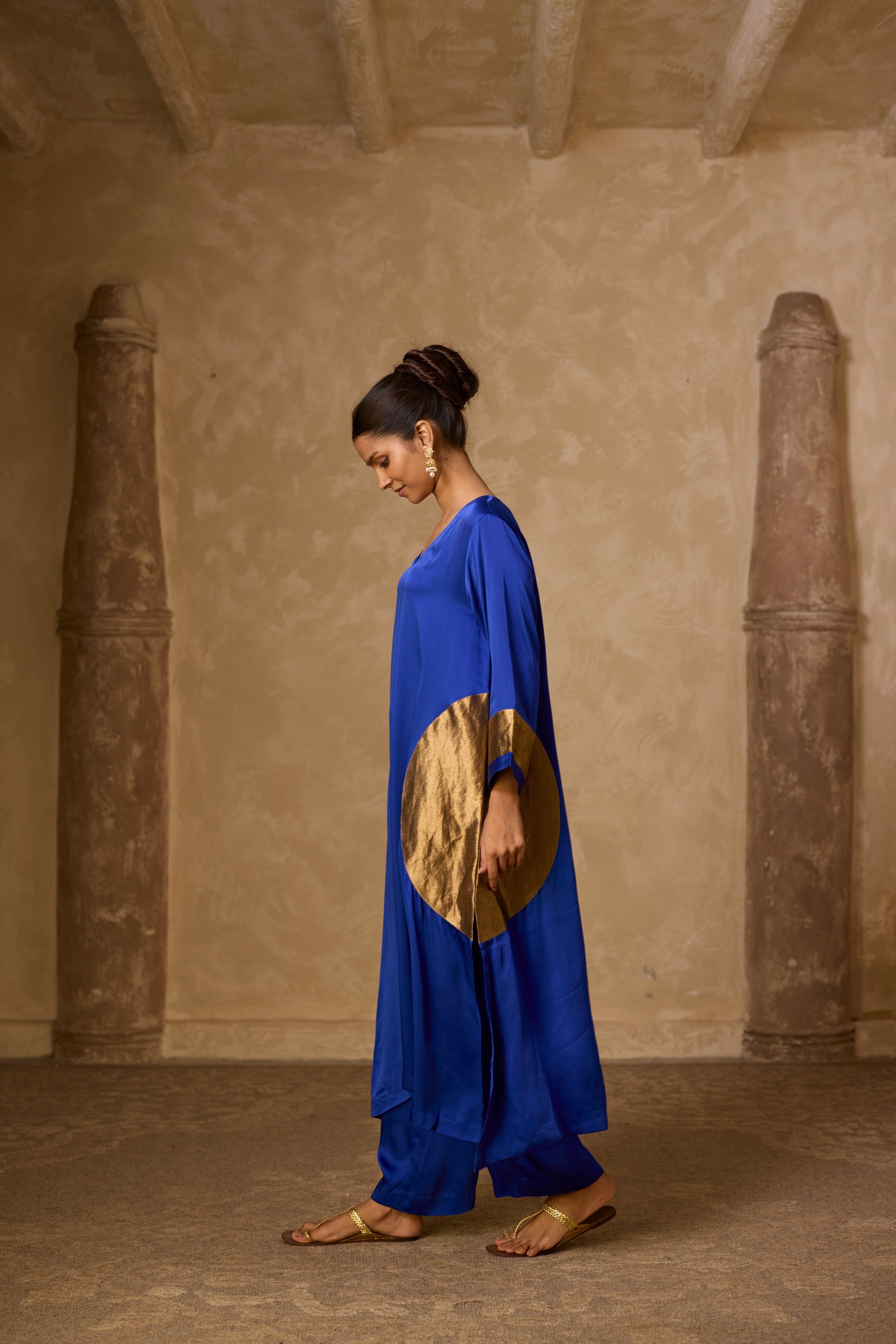 RANGOLI KAFTAN SET ROYAL BLUE