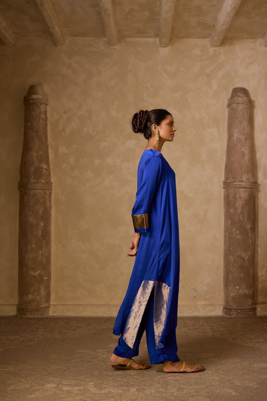 RANGOLI KAFTAN SET ROYAL BLUE