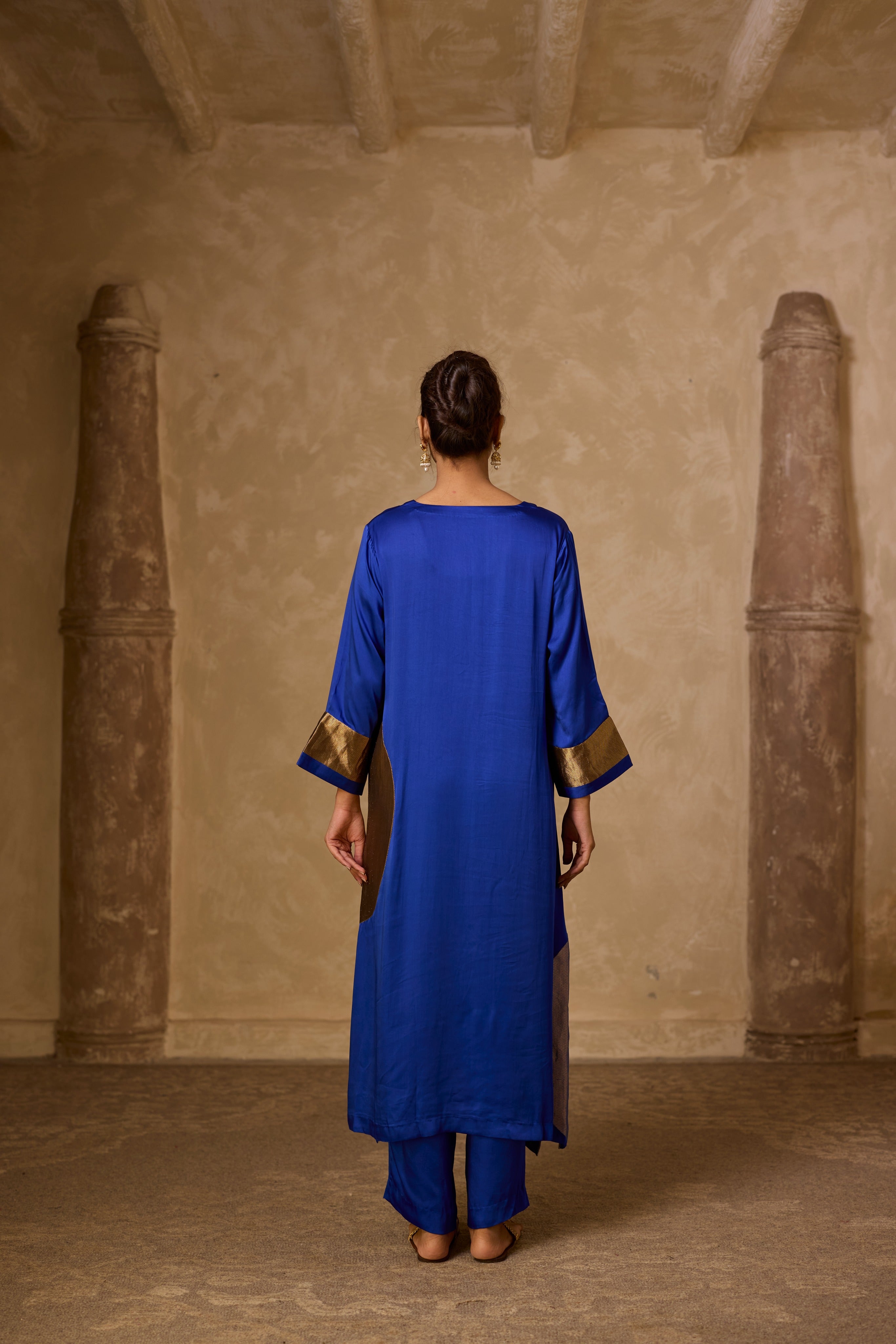 RANGOLI KAFTAN SET ROYAL BLUE