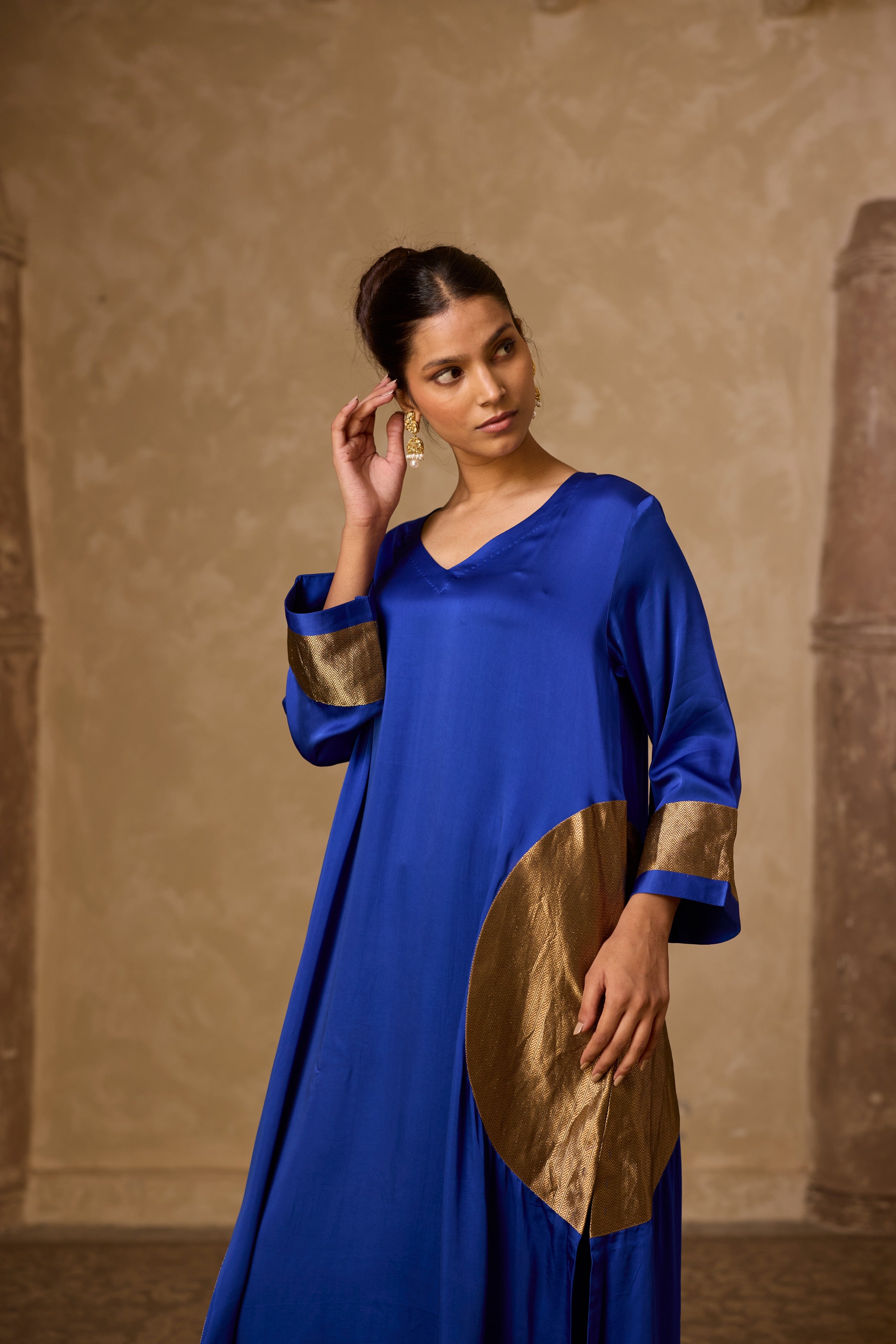 RANGOLI KAFTAN SET ROYAL BLUE
