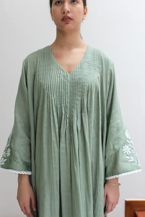 PINTUCKS BACK YOKE KURTA - GREEN