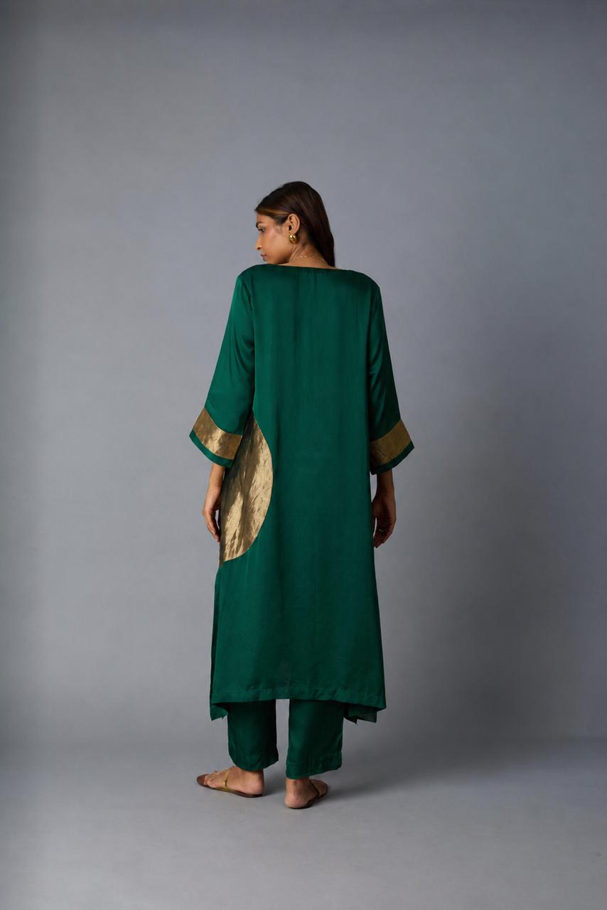 RANGOLI KAFTAN GREEN SET   (SET OF TWO)