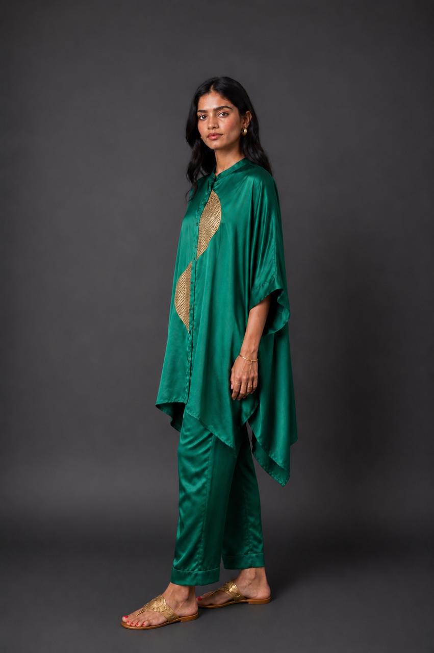 ZOHA ANTI  FIT SHIRT SET GREEN (SET OF TWO PCS)
