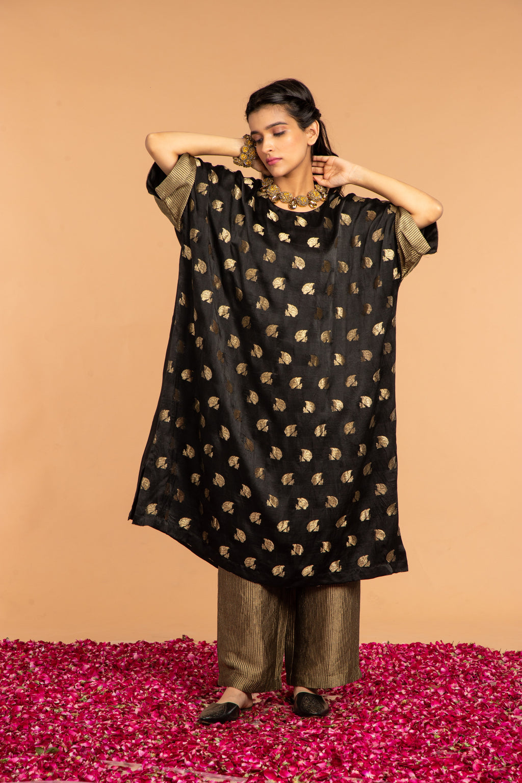 FARAH CHOGA CO-ORD SET  (2PC SET)