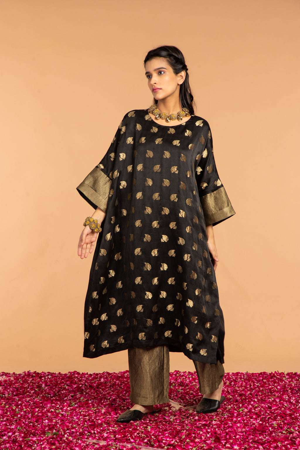 FARAH CHOGA CO-ORD SET  (2PC SET)