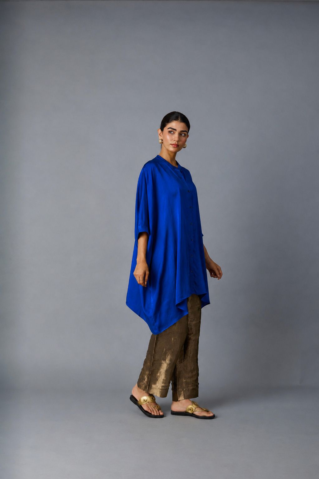 ZOHA ANTI  FIT SHIRT ROYAL BLUE