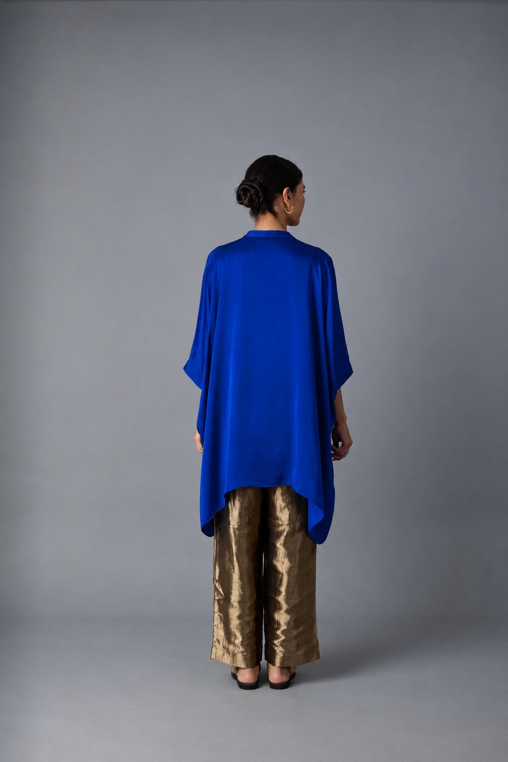 ZOHA ANTI  FIT SHIRT ROYAL BLUE